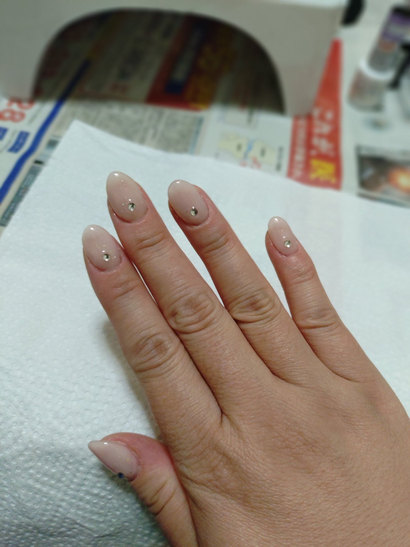 まっつん on LIPS 「本日ニューネイル💅乾燥の時期になってくると本当爪が割れて割れて..」(6枚目)