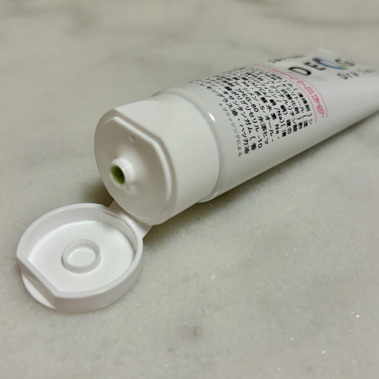 デオグラオーラテック ＋ホワイトニング/DEOGLA/歯磨き粉を使ったクチコミ（2枚目）