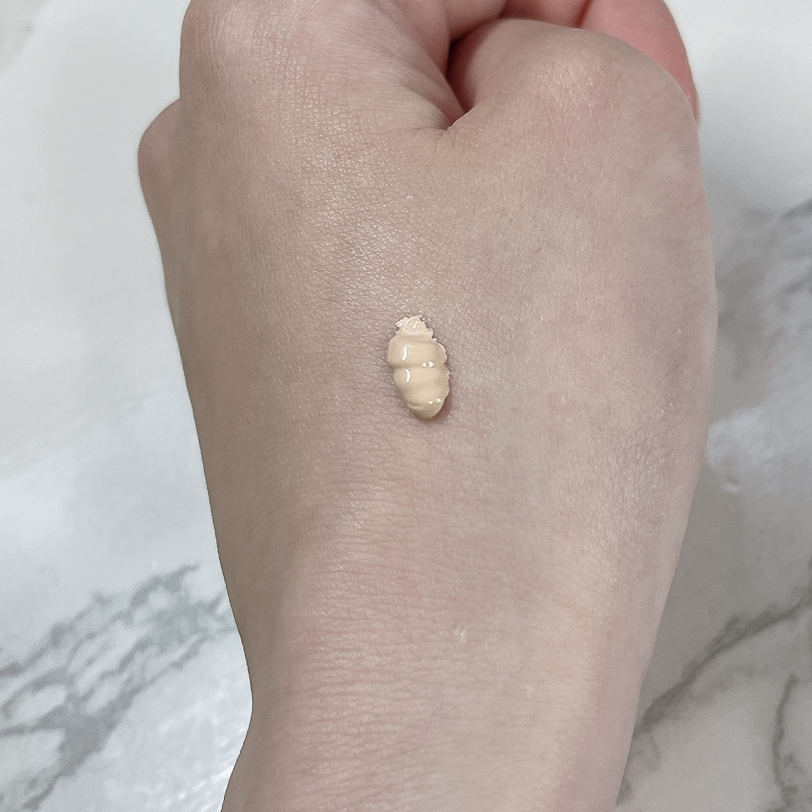 エアリーステイ BB ティント UV/FASIO/BBクリームを使ったクチコミ（3枚目）