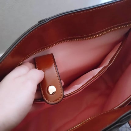 きょのすけ on LIPS 「<Esprimony本革トートバッグ>を愛用中♪最初に手に取っ..」(5枚目)