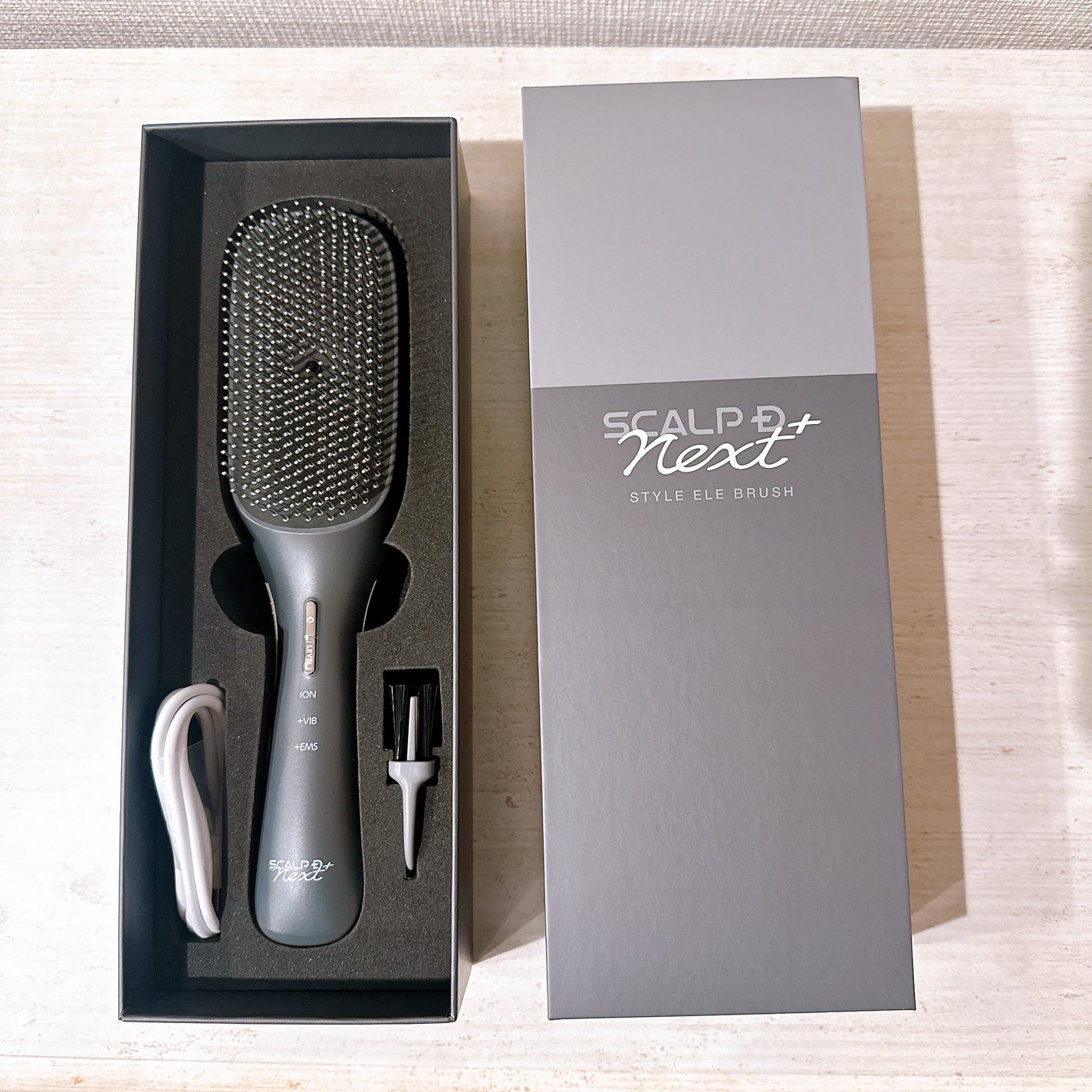 スカルプD ネクストプラス スタイルエレブラシ/アンファー(スカルプD)/ヘッドマッサージャーを使ったクチコミ(2枚目)