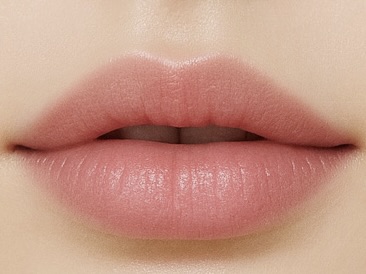 FEMMUEから初のリップスティックコレクションが登場の画像