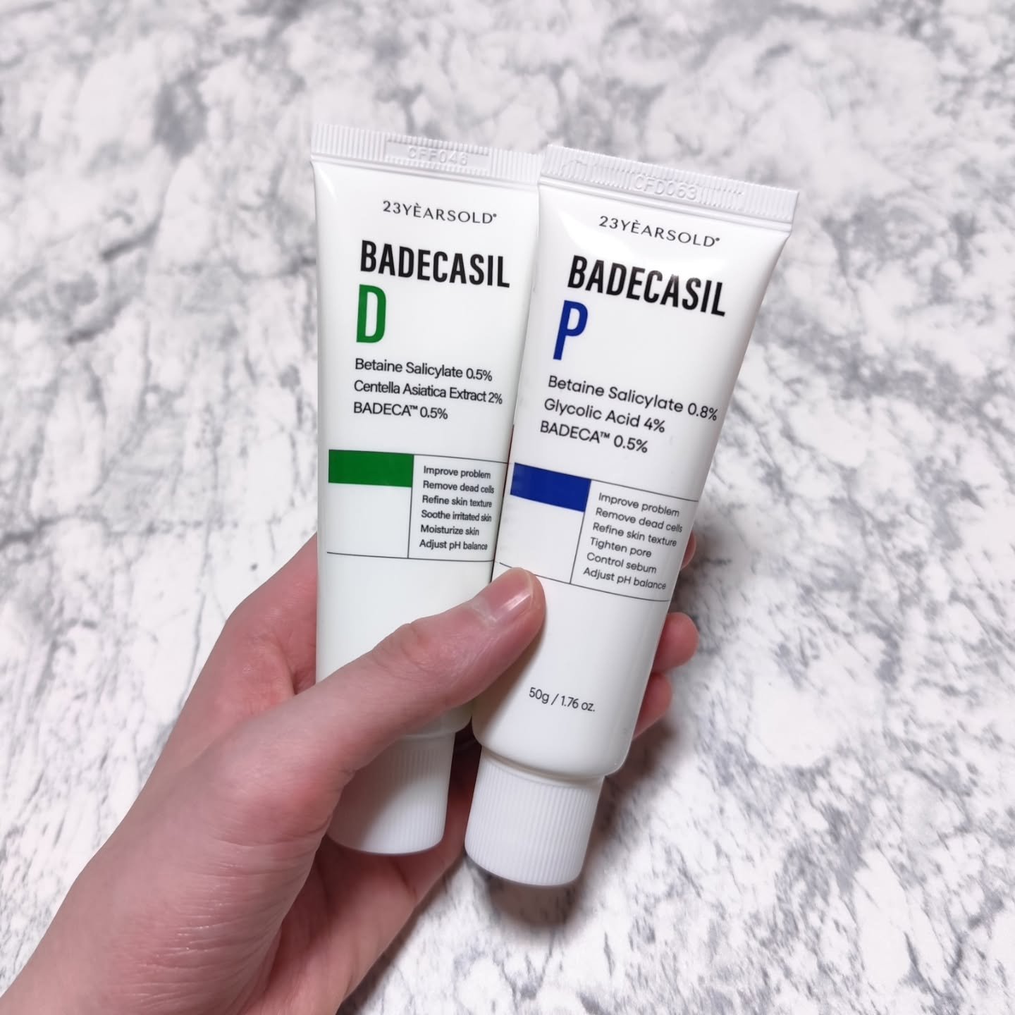 23YEARSOLD
バデカシル P/D クリーム

2種類のクリームで朝晩ケア♪肌バリアを守りながら角質ケアもできるクリームです♪薬剤師さんが開発したクリームという点もgood！

朝用「D」→保湿+鎮静でなめらかな肌に
しっとり水分感の