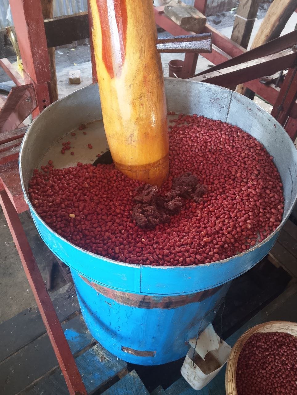 昼 on LIPS 「oil#はじめての投稿..」(2枚目)