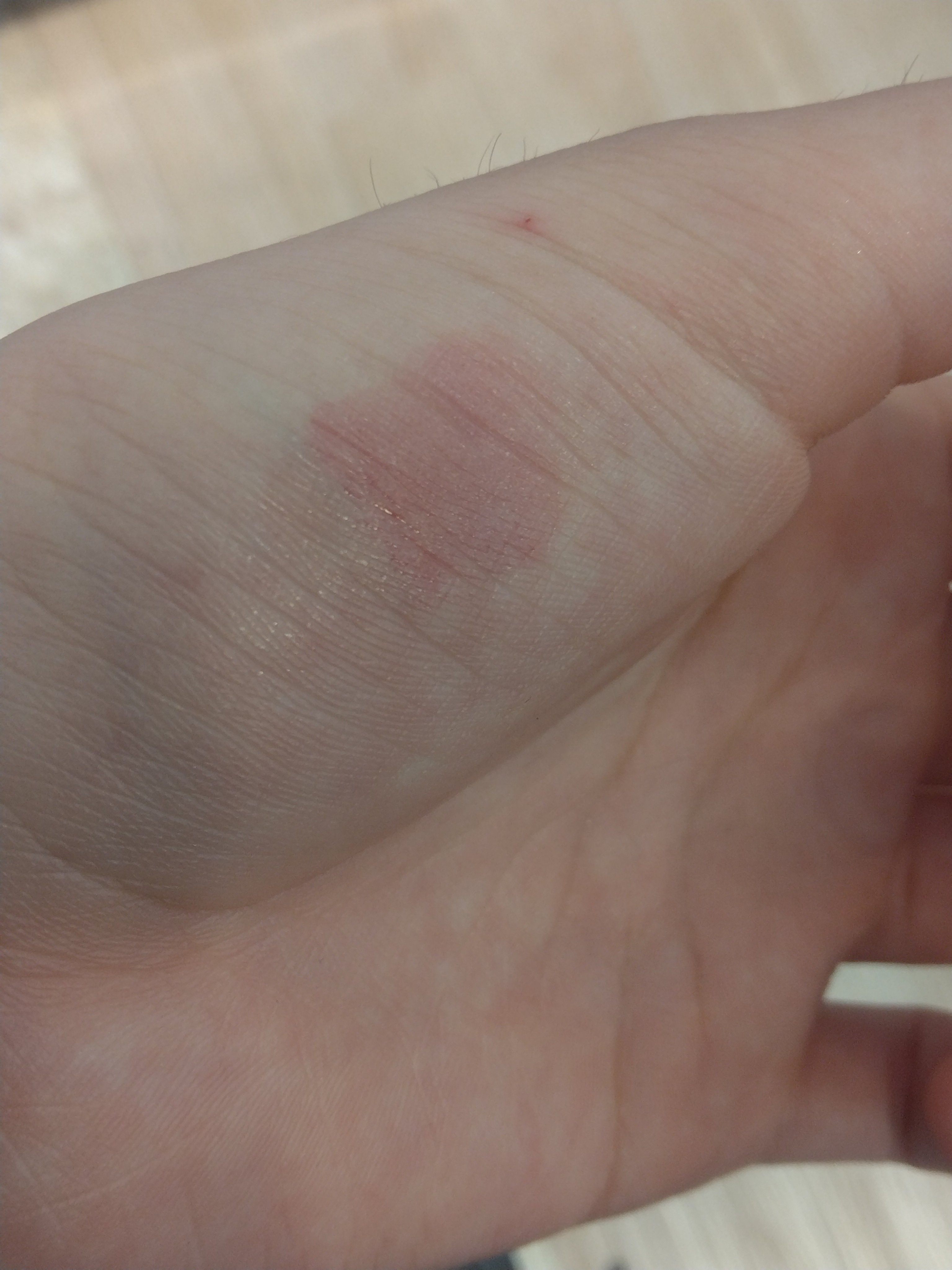 ザ ジューシーラスティングティント/rom&nd/リップティントを使ったクチコミ（3枚目）