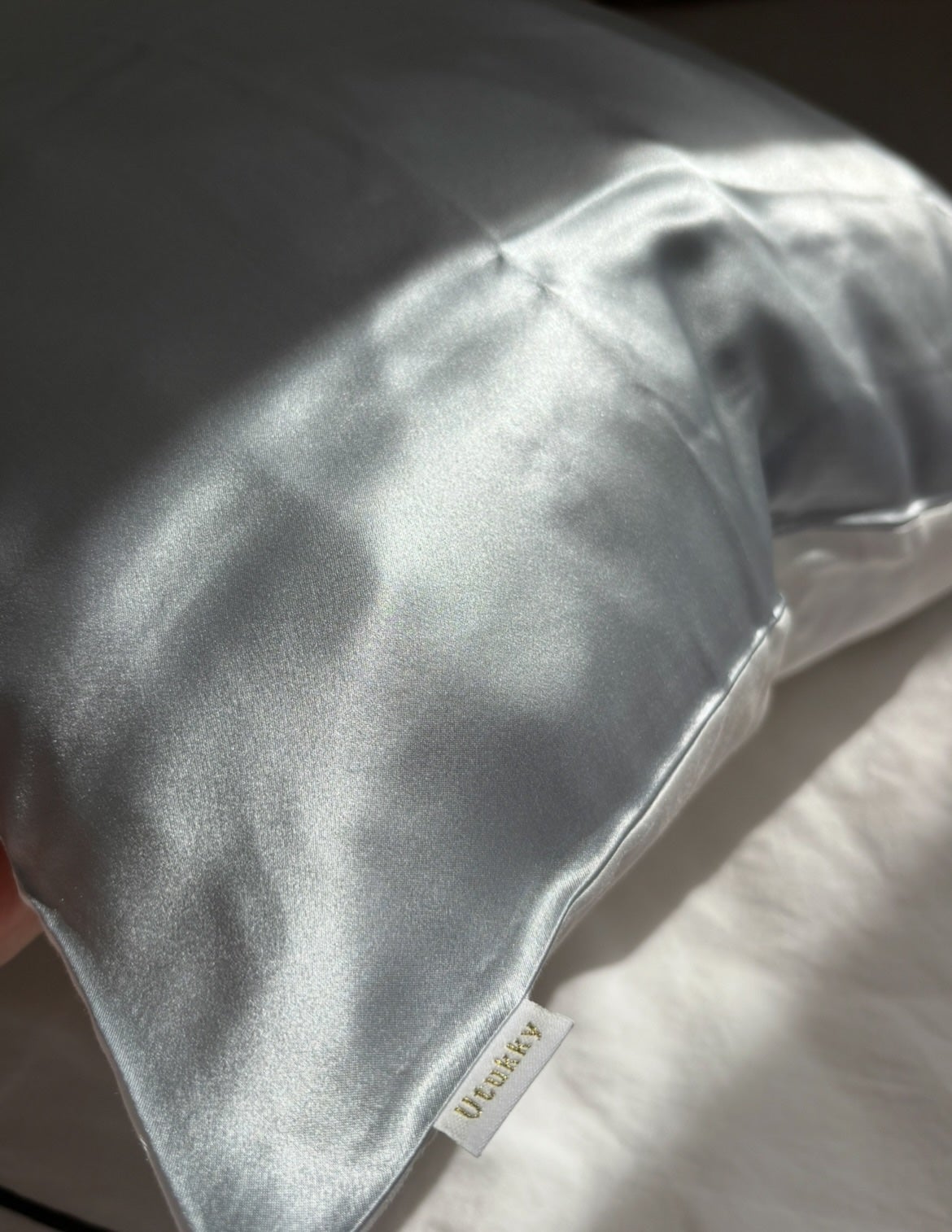 シルク枕カバー/Utukky/ヘアケアグッズを使ったクチコミ(5枚目)