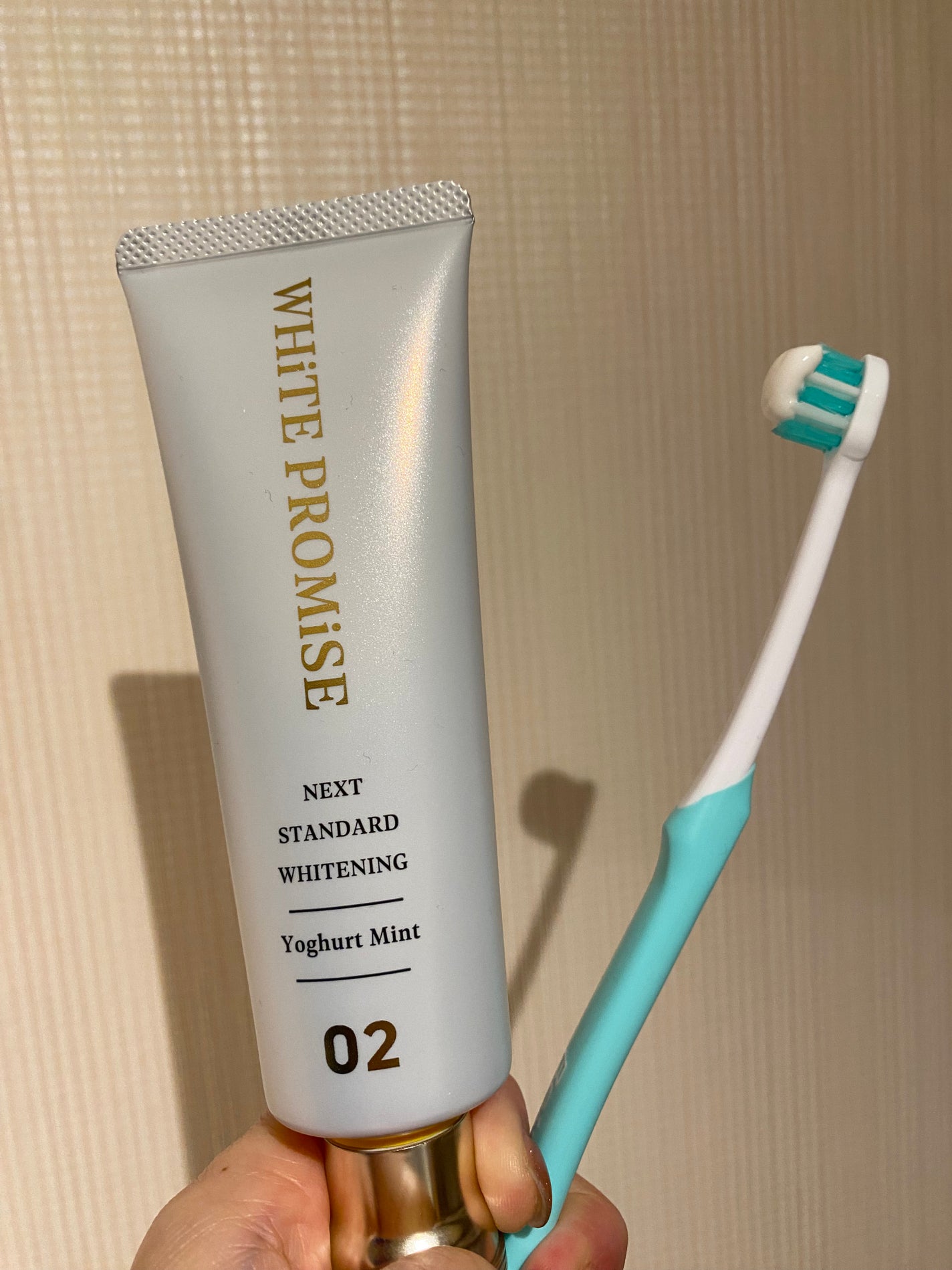 ホワイトプロミス 美白*+むし歯予防*/WHiTE PROMiSE/歯磨き粉を使ったクチコミ(1枚目)