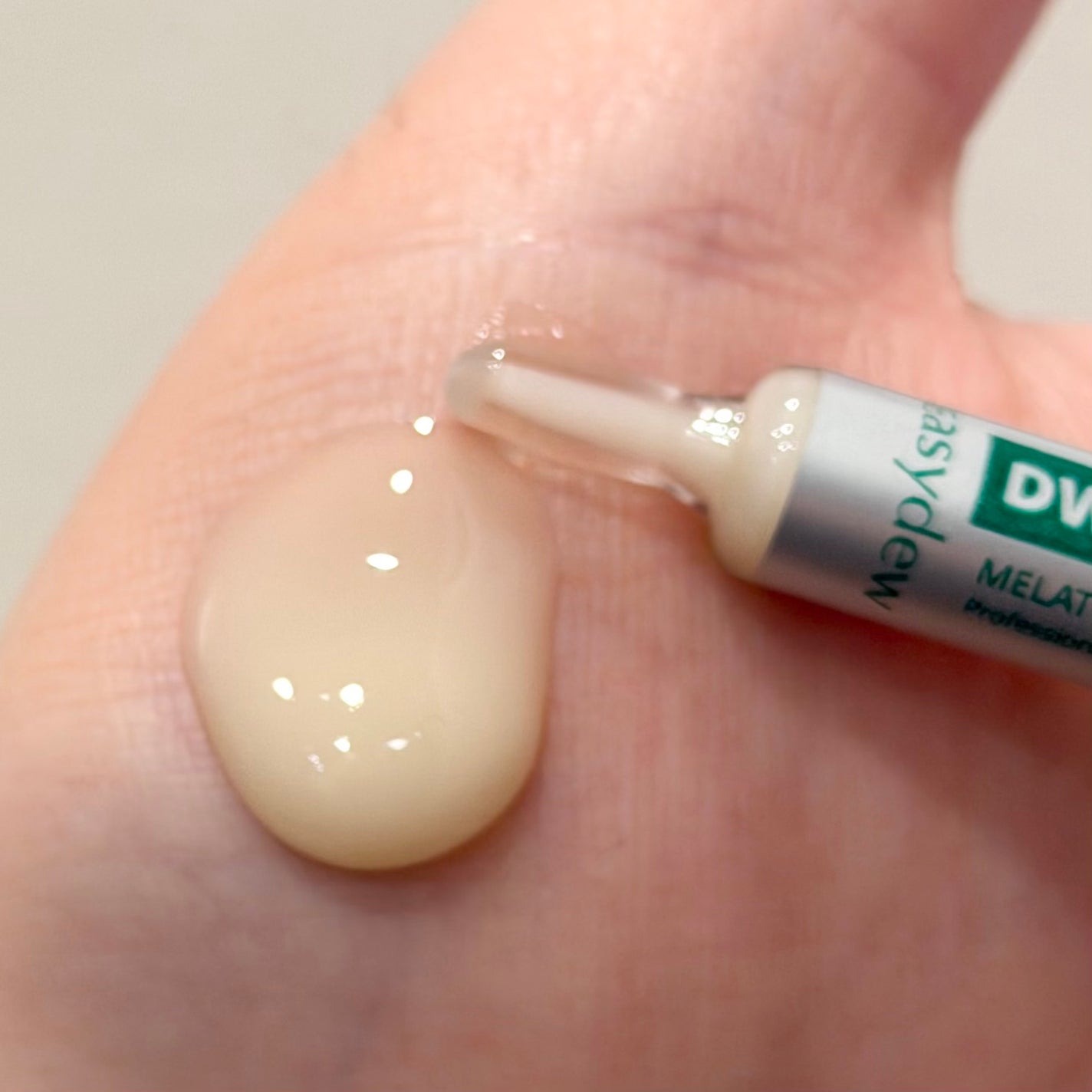 メラトーニングアンプル/Easydew/美容液を使ったクチコミ(3枚目)