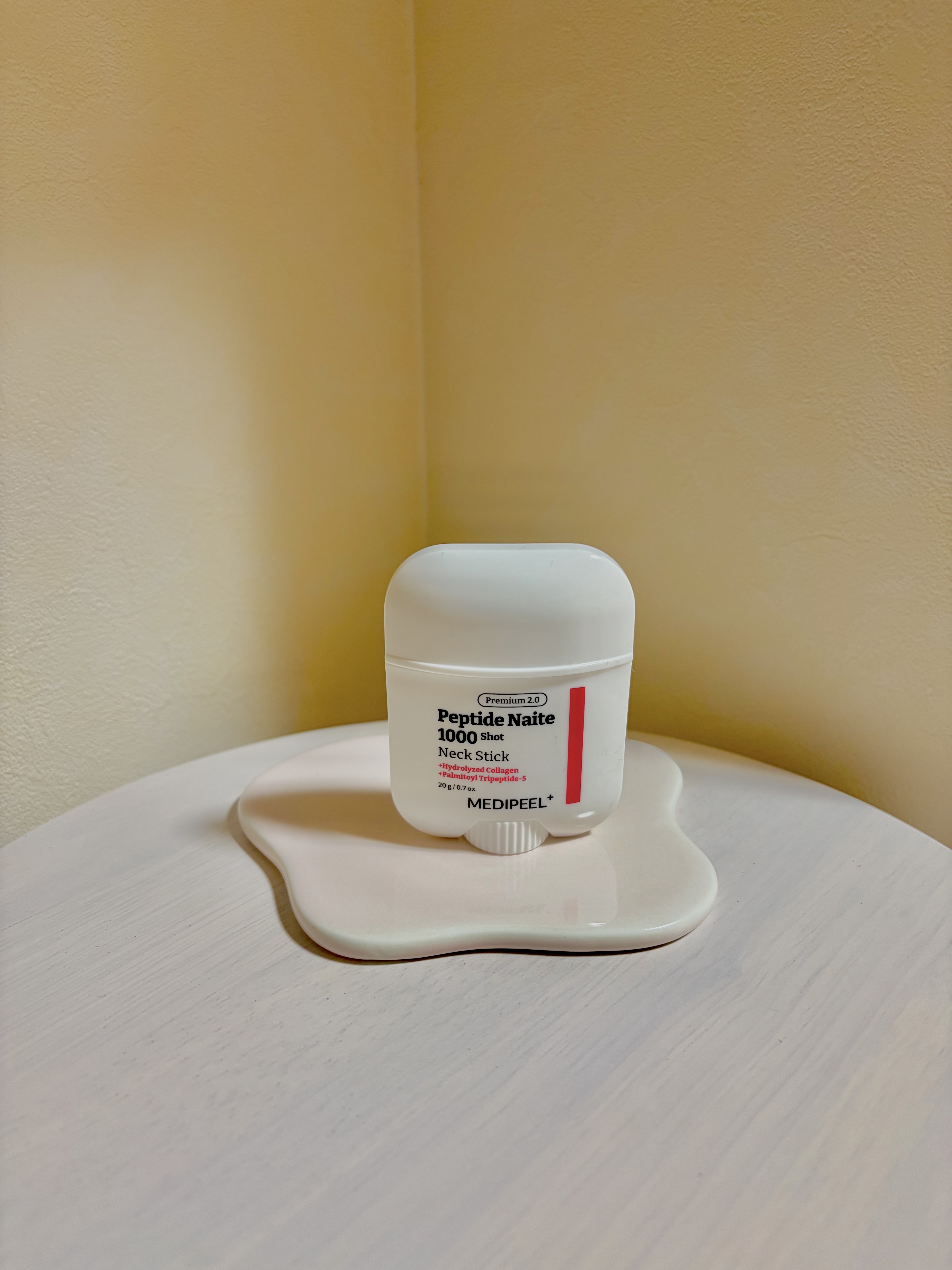 プレミアムペプチドナイテ1000ショットネックスティック/MEDIPEEL/ネック・デコルテケアを使ったクチコミ（1枚目）