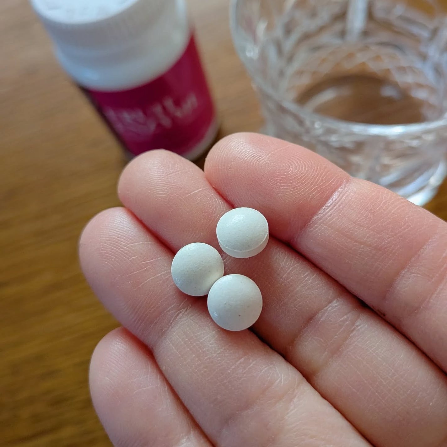 葉山はなび on LIPS 「コエタス/モニターキャンペーンでもらった[healthy-on..」(4枚目)