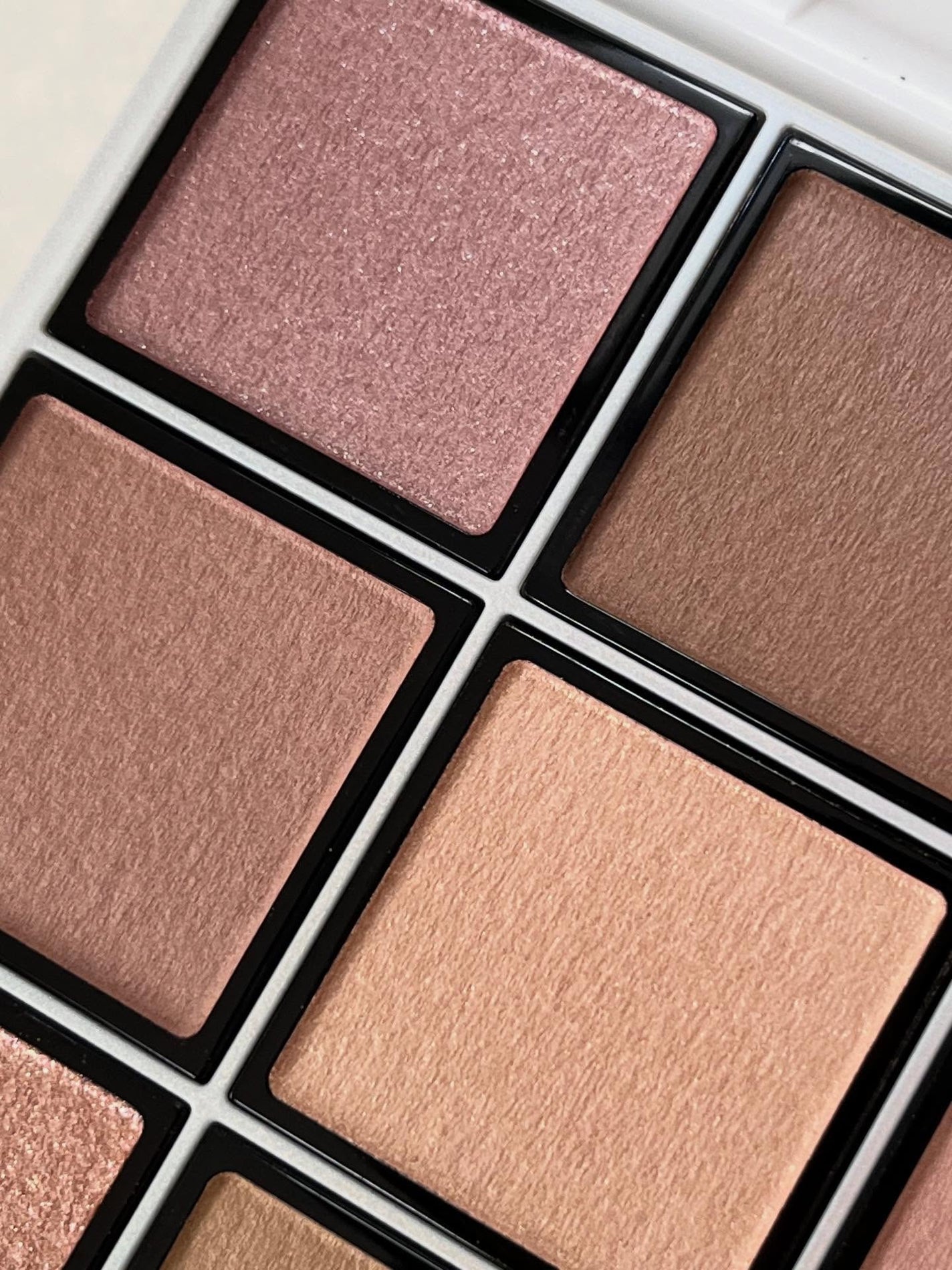 セルヴォーク エクスプレッシヴ アイズ/Celvoke/アイシャドウパレットを使ったクチコミ(7枚目)