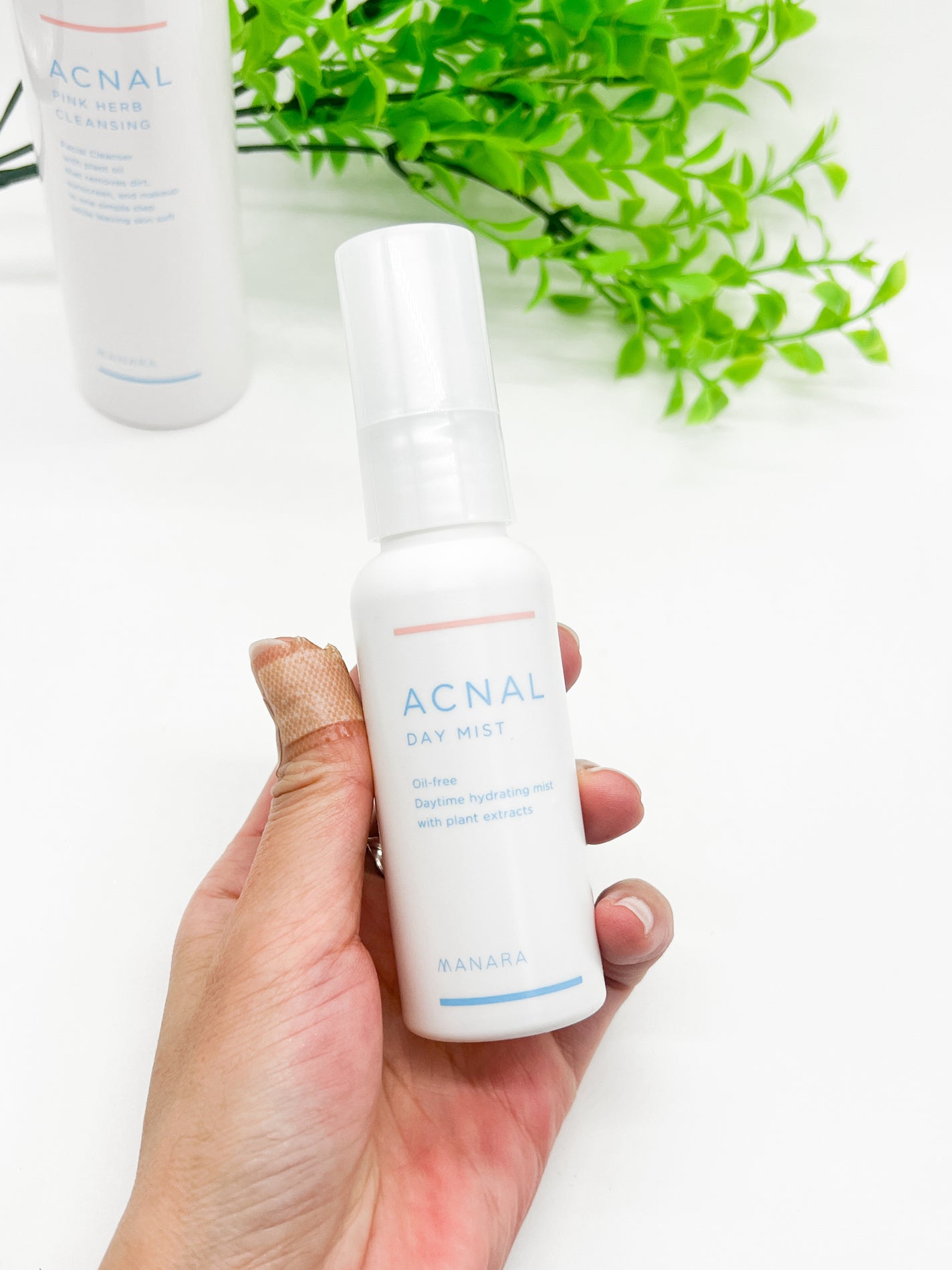 りぴ☆Webライター on LIPS 「アクナルのピンクハーブクレンジングは、メイク・毛穴の詰まり・ざ..」(2枚目)