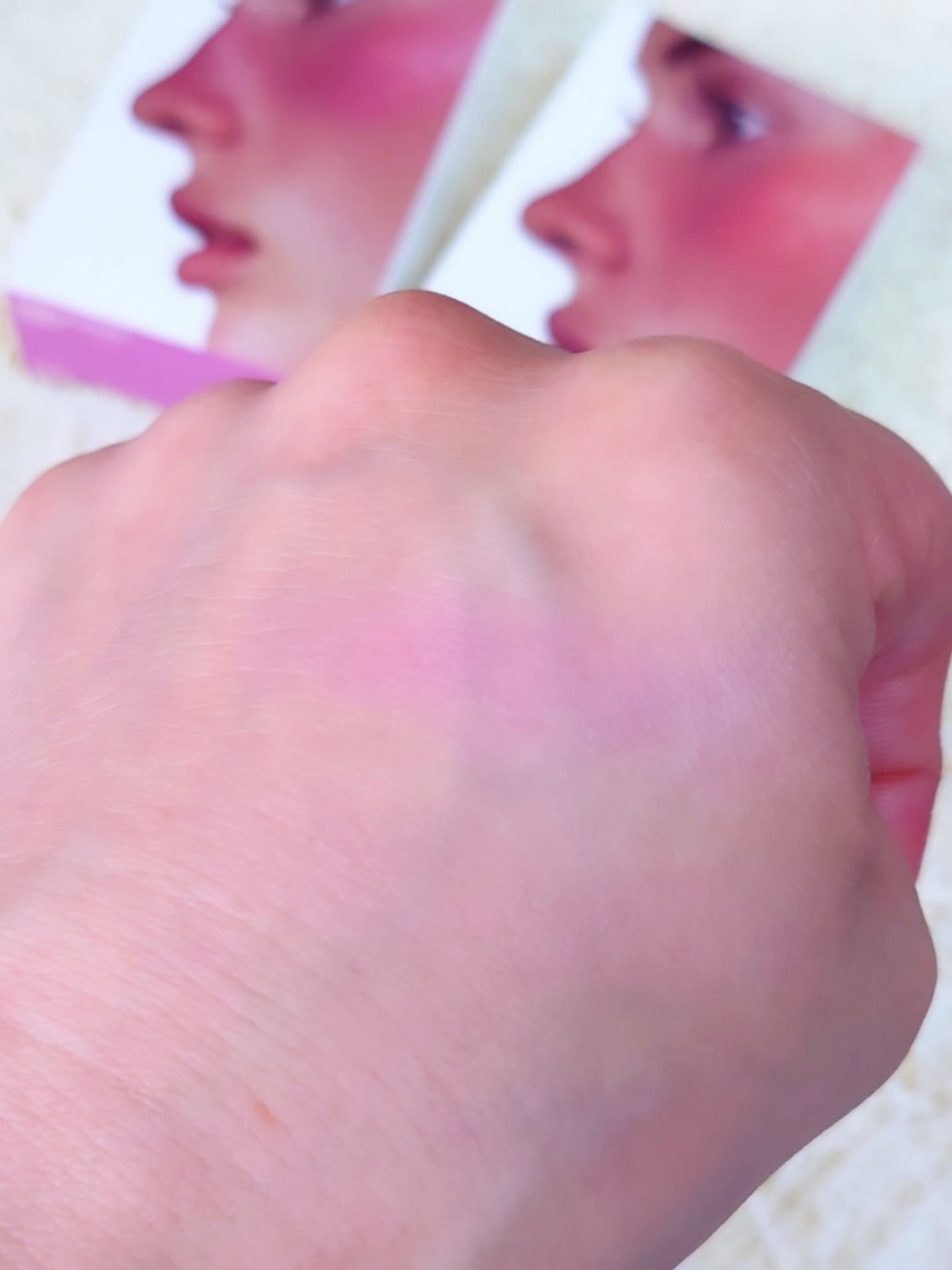 スライドアップドウチーク/ENTROPY/ジェル・クリームチークを使ったクチコミ(7枚目)