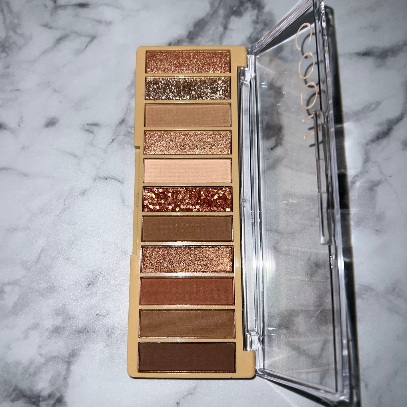 アイシャドウパレット/coou/アイシャドウパレットを使ったクチコミ(4枚目)