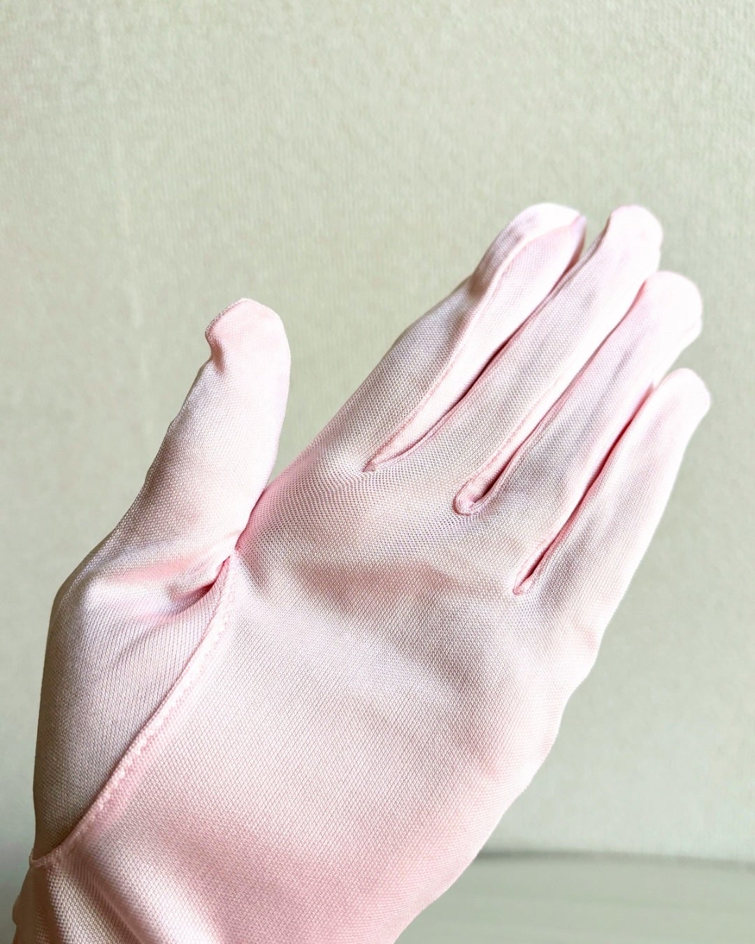 メル🌷フォロバ100 on LIPS 「LINORシルク手袋˖٭.˖٭.˖٭.˖٭.˖٭...」(5枚目)