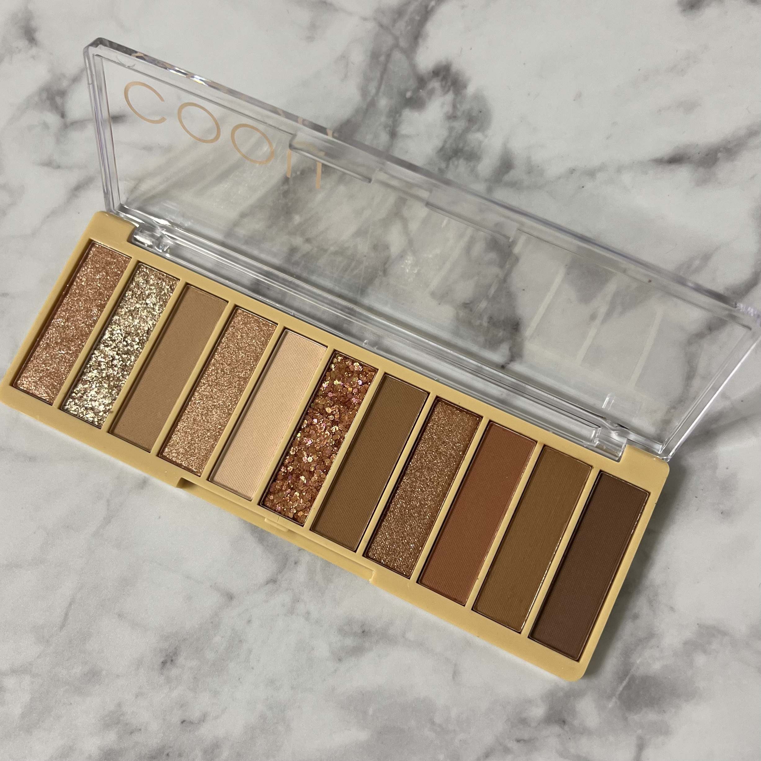 アイシャドウパレット/coou/アイシャドウパレットを使ったクチコミ（3枚目）