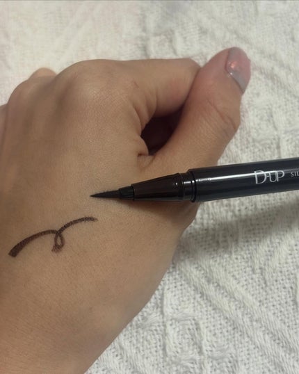 シルキーリキッドアイライナーWP/D-UP/リキッドアイライナーを使ったクチコミ(3枚目)