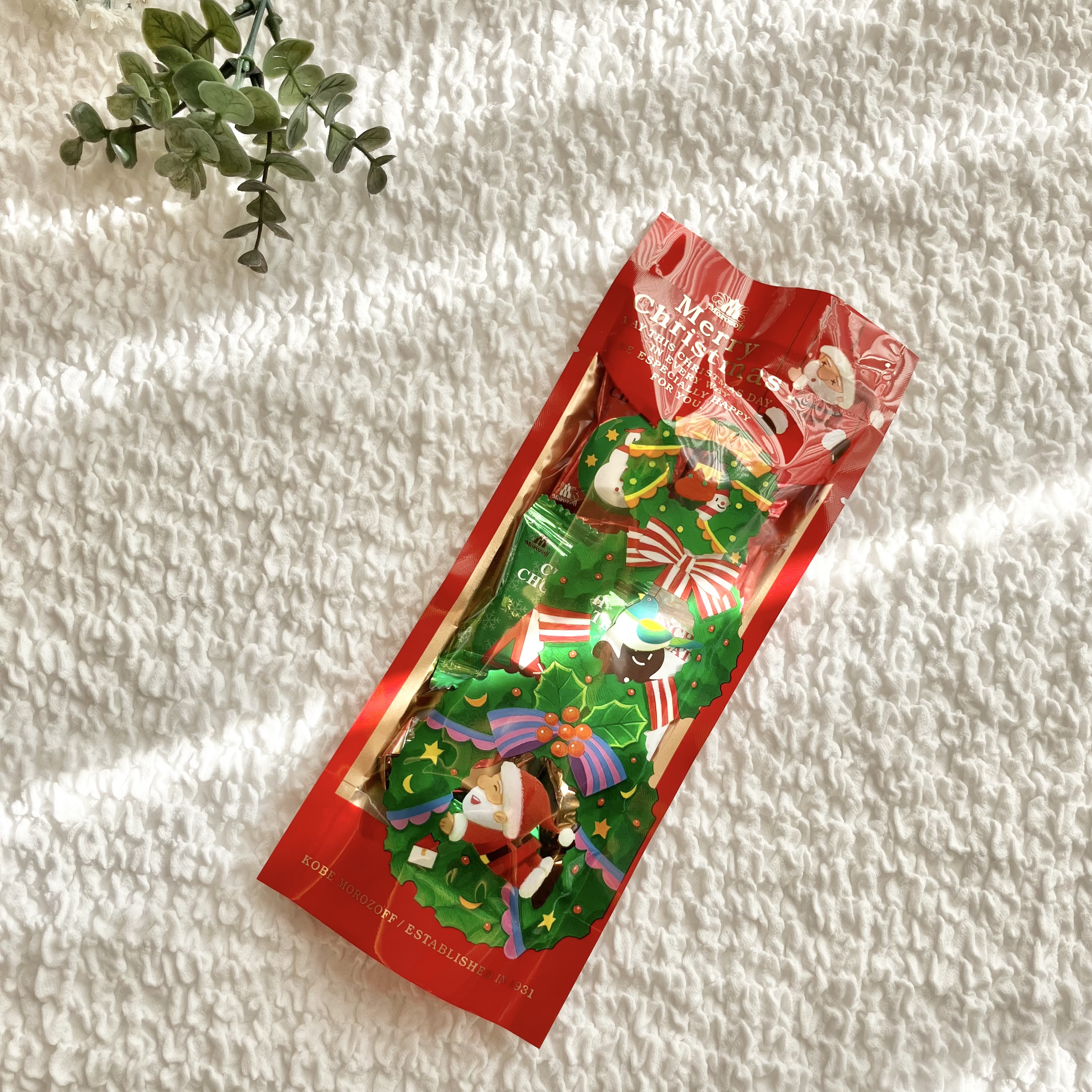 \ クリスマスに🎄♡/



Morozoff クリスマスサプライズ ミルクチョコレートをクリスマスのプチギフトとして購入♡


このままでもかわいいし、中身の個包装もかわいい！


ばらまき用のプチギフトやクリスマスパーティーにおすすめ