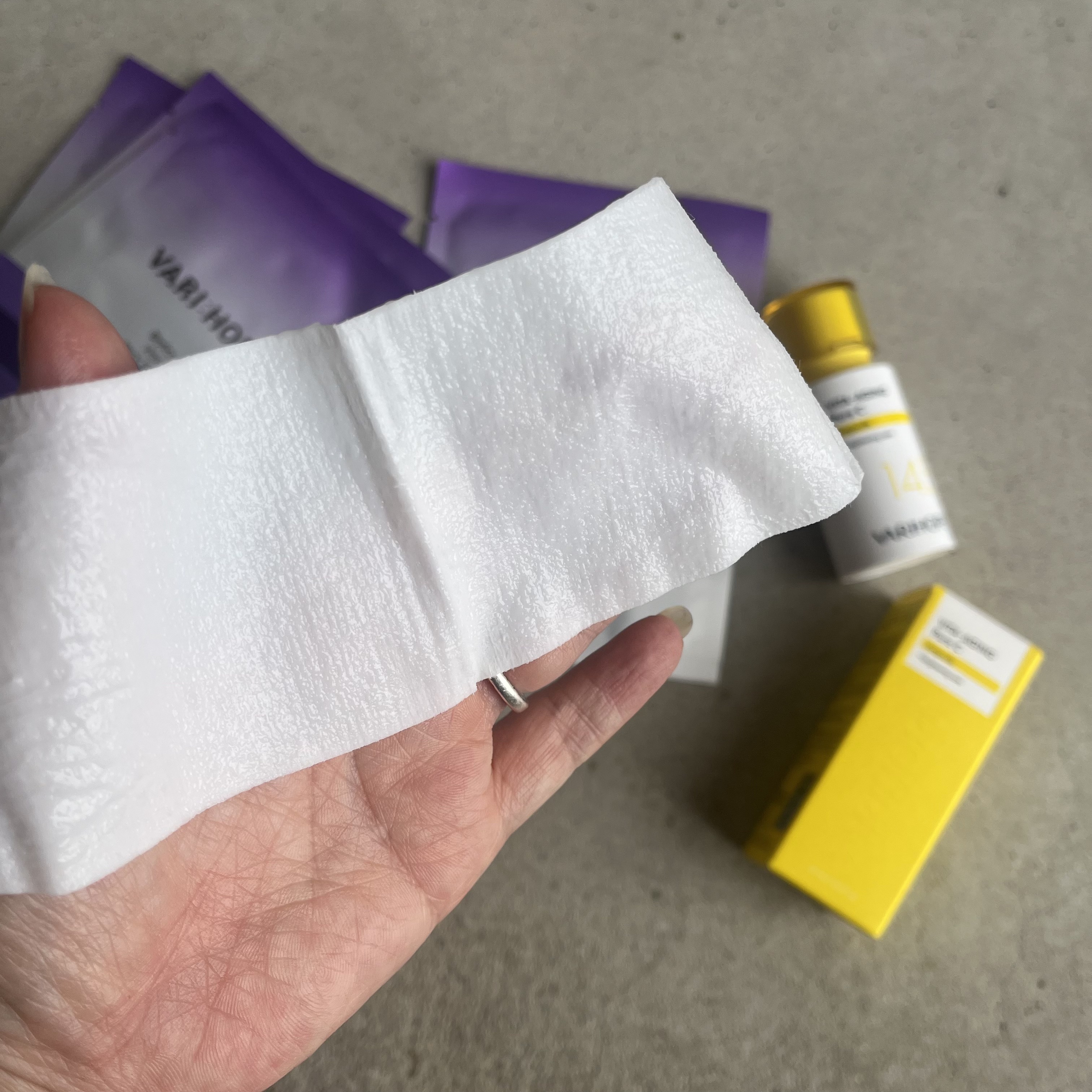 バイオティクスバイタルネックパッチ/VARI:HOPE/ネック・デコルテケアを使ったクチコミ（2枚目）