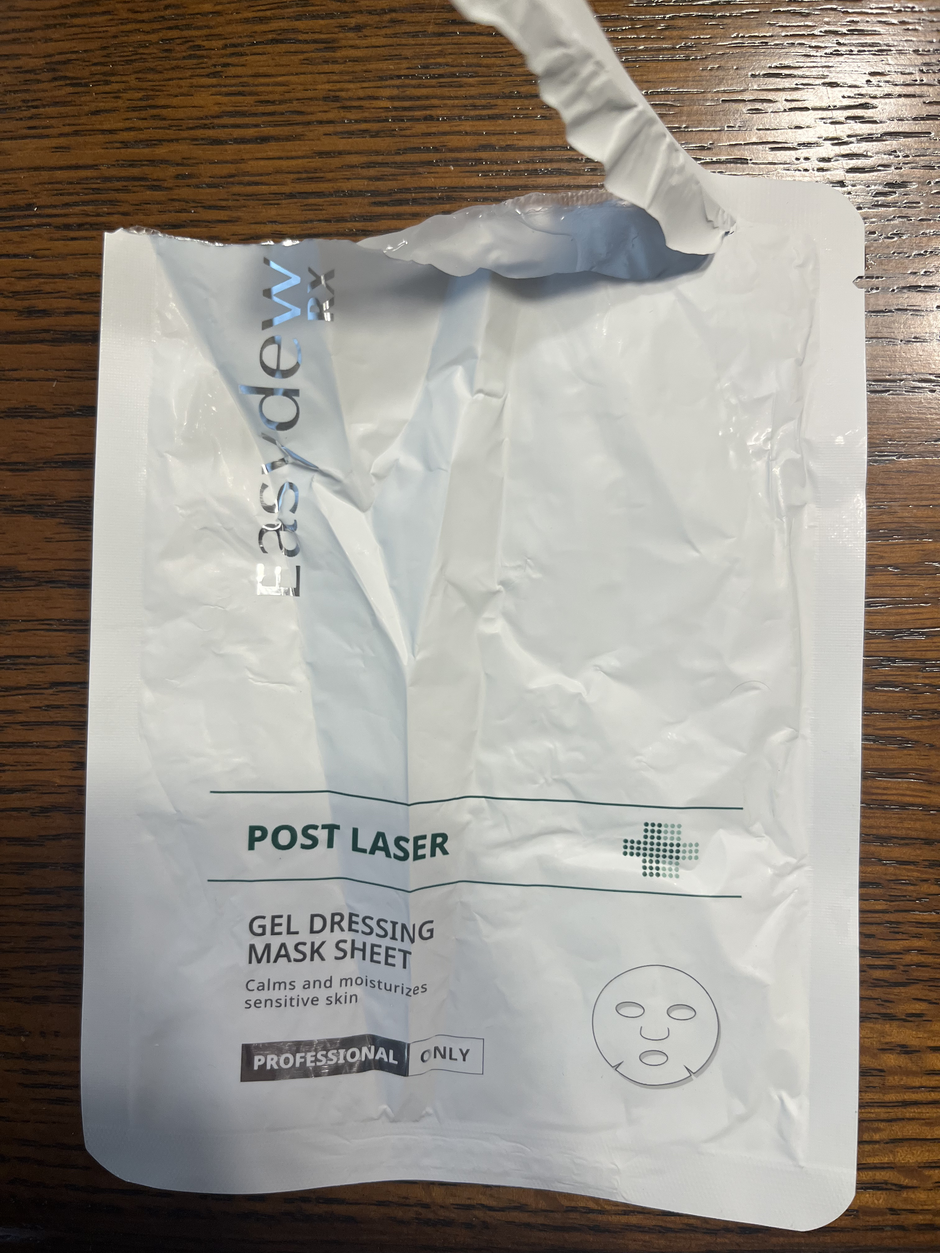 RX ポストレーザージェルドレッシングマスク/Easydew/シートマスク・パックを使ったクチコミ（1枚目）