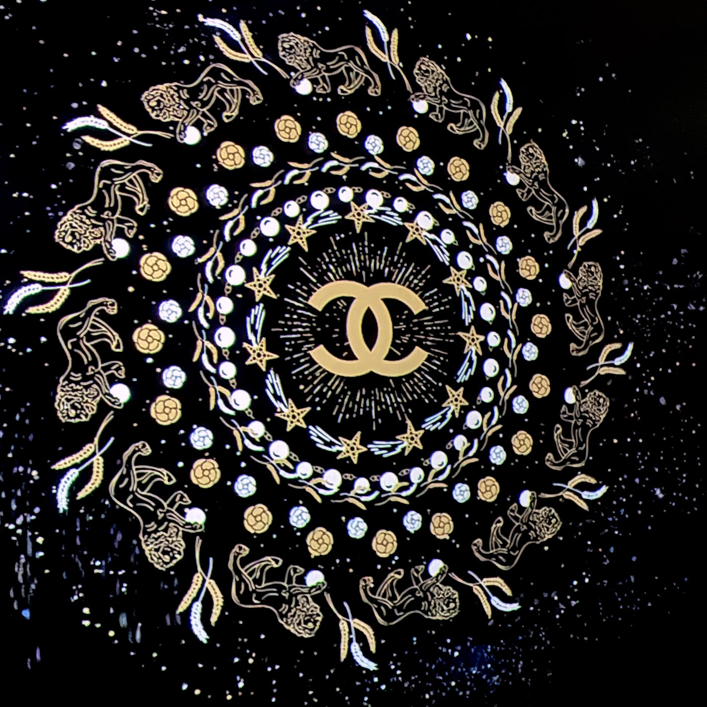 さくや@コスメ垢さんフォロバ100 on LIPS 「シャネルのポップアップストアに行ってきました!夜の星空をテーマ..」(5枚目)