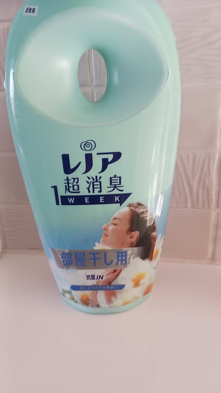 レノア 超消臭1WEEK 部屋干し用 花とおひさまの香り/レノア/柔軟剤を使ったクチコミ(1枚目)