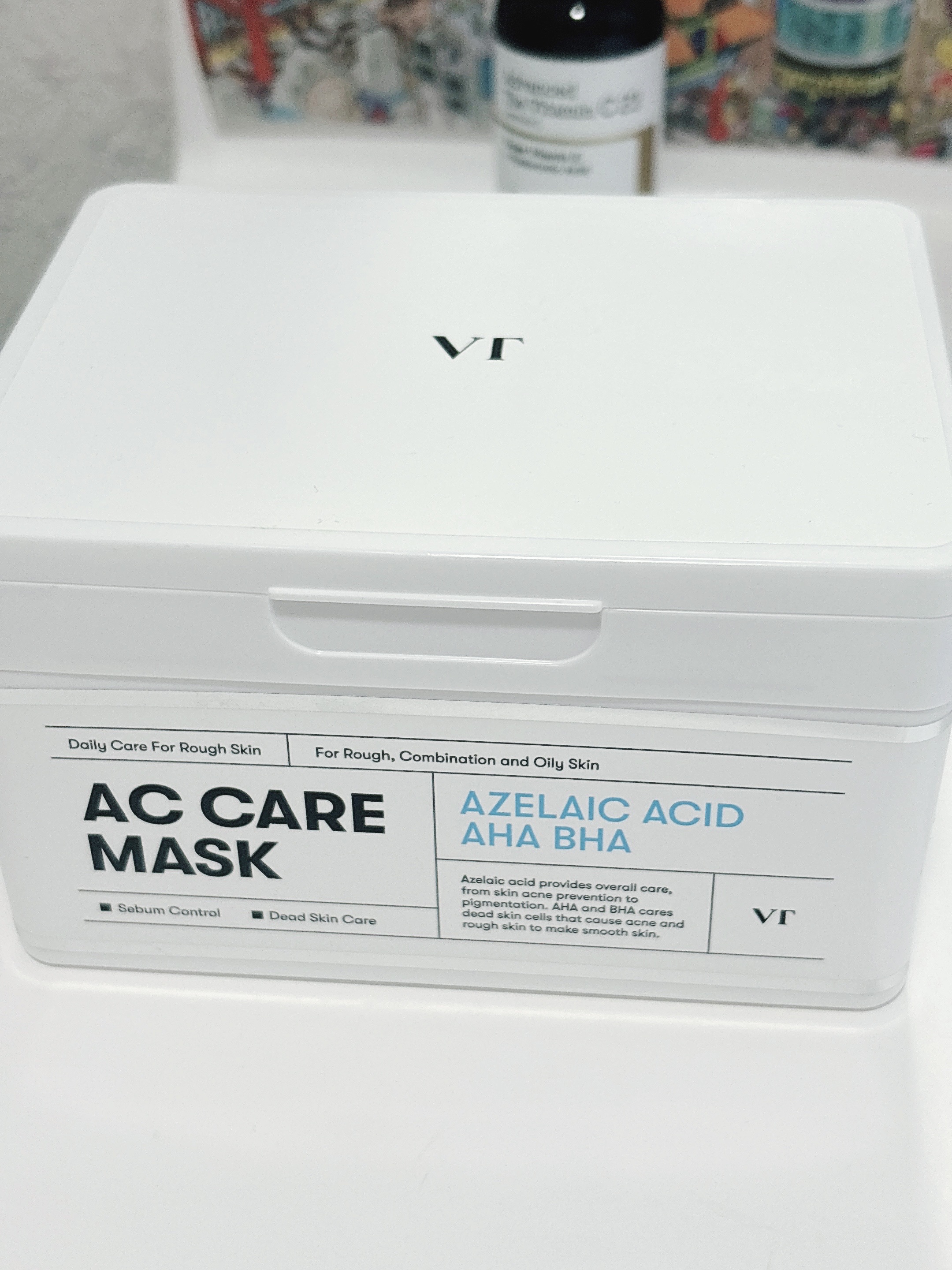 使い切りスキンケア🩵

顔に使わず首用にしてた✨
サッパリしてて良い感じ

次は何使おうかな🌷

VT AZケア マスク #提供