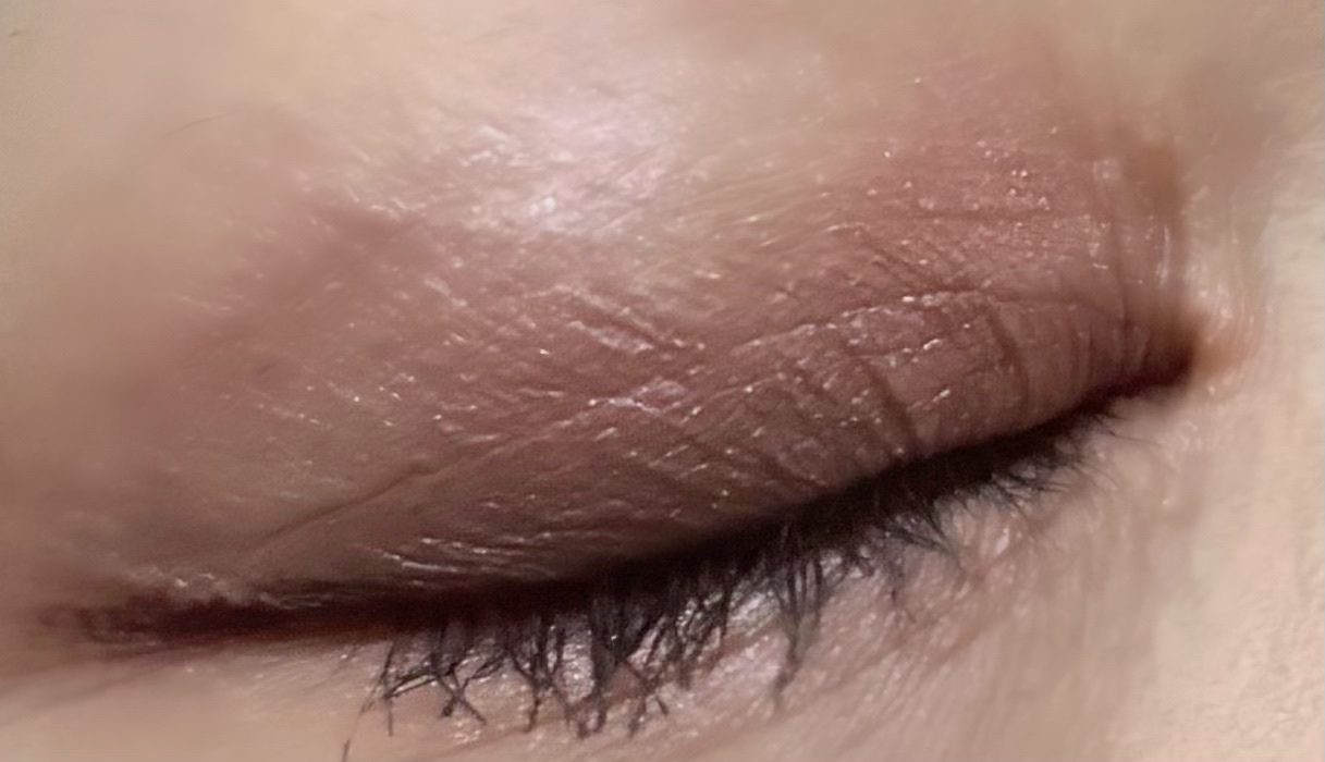 ライティングアップアイシャドウ/CEZANNE/アイシャドウを使ったクチコミ（3枚目）