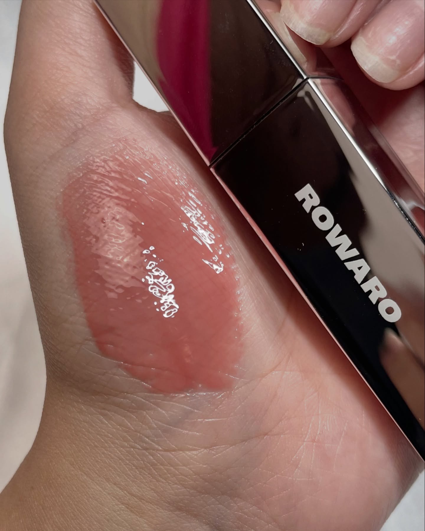 ブローリップグロス/ROWARO/リッププランパーを使ったクチコミ（3枚目）