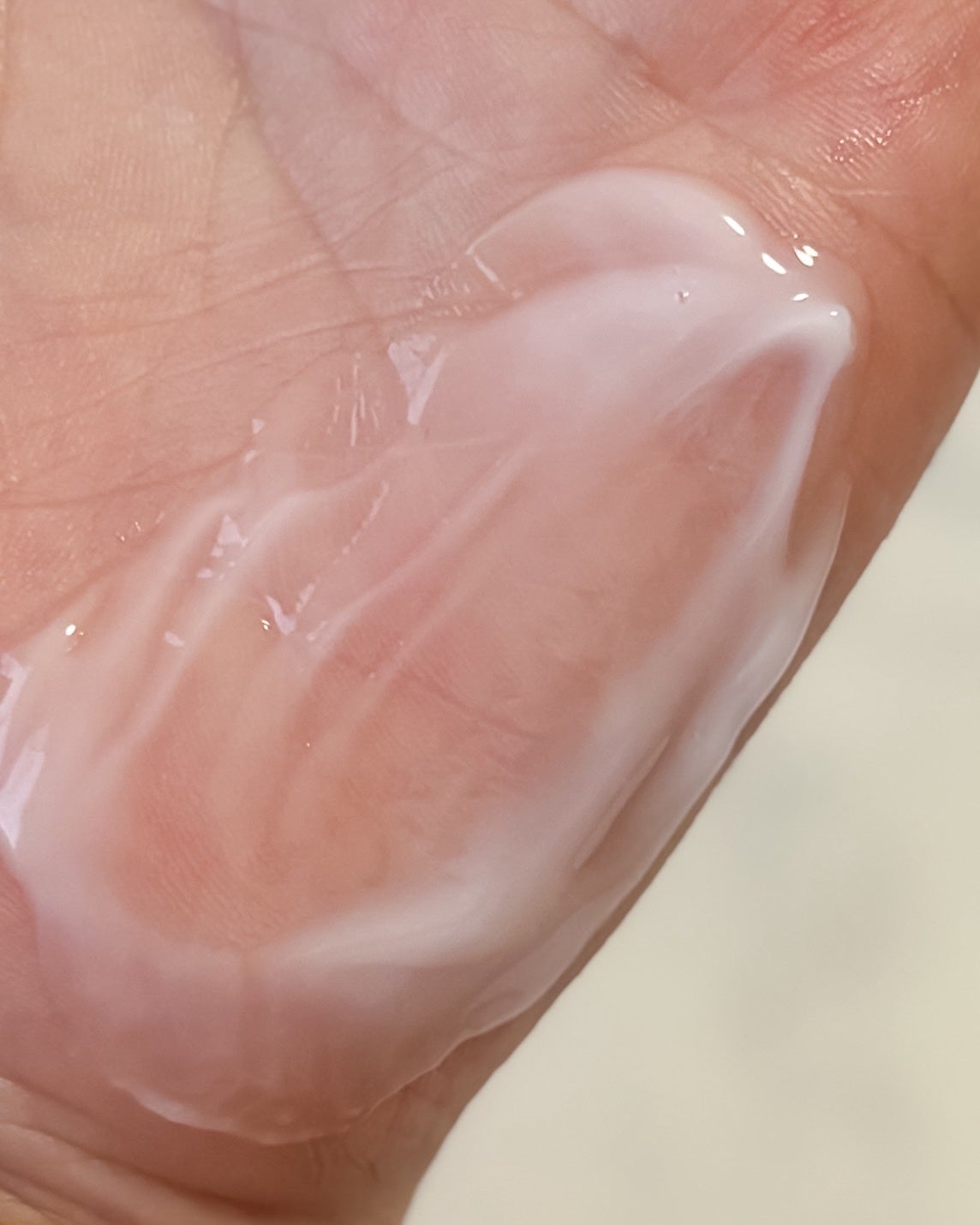 ヘアホールドミルク01(グロッシー)/バラランス/ヘアミルクを使ったクチコミ(2枚目)