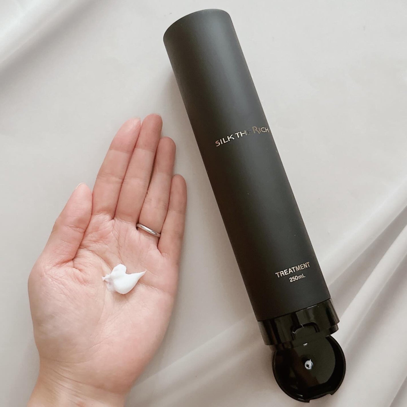 SILK THE RICH スカルプ&リペア シャンプー・トリートメント/SILK THE RICH/市販シャンプーを使ったクチコミ(7枚目)