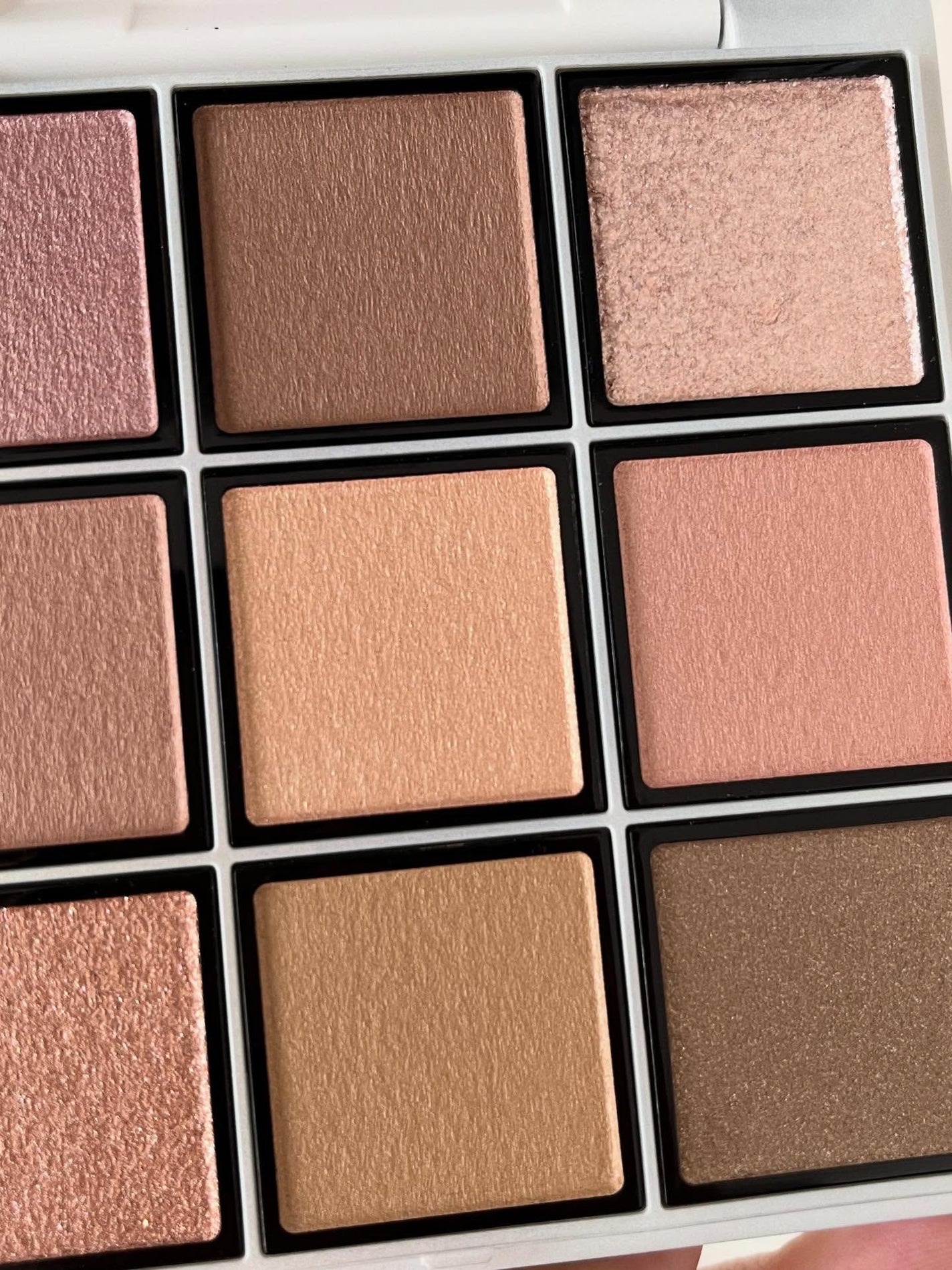 セルヴォーク エクスプレッシヴ アイズ/Celvoke/アイシャドウパレットを使ったクチコミ(4枚目)