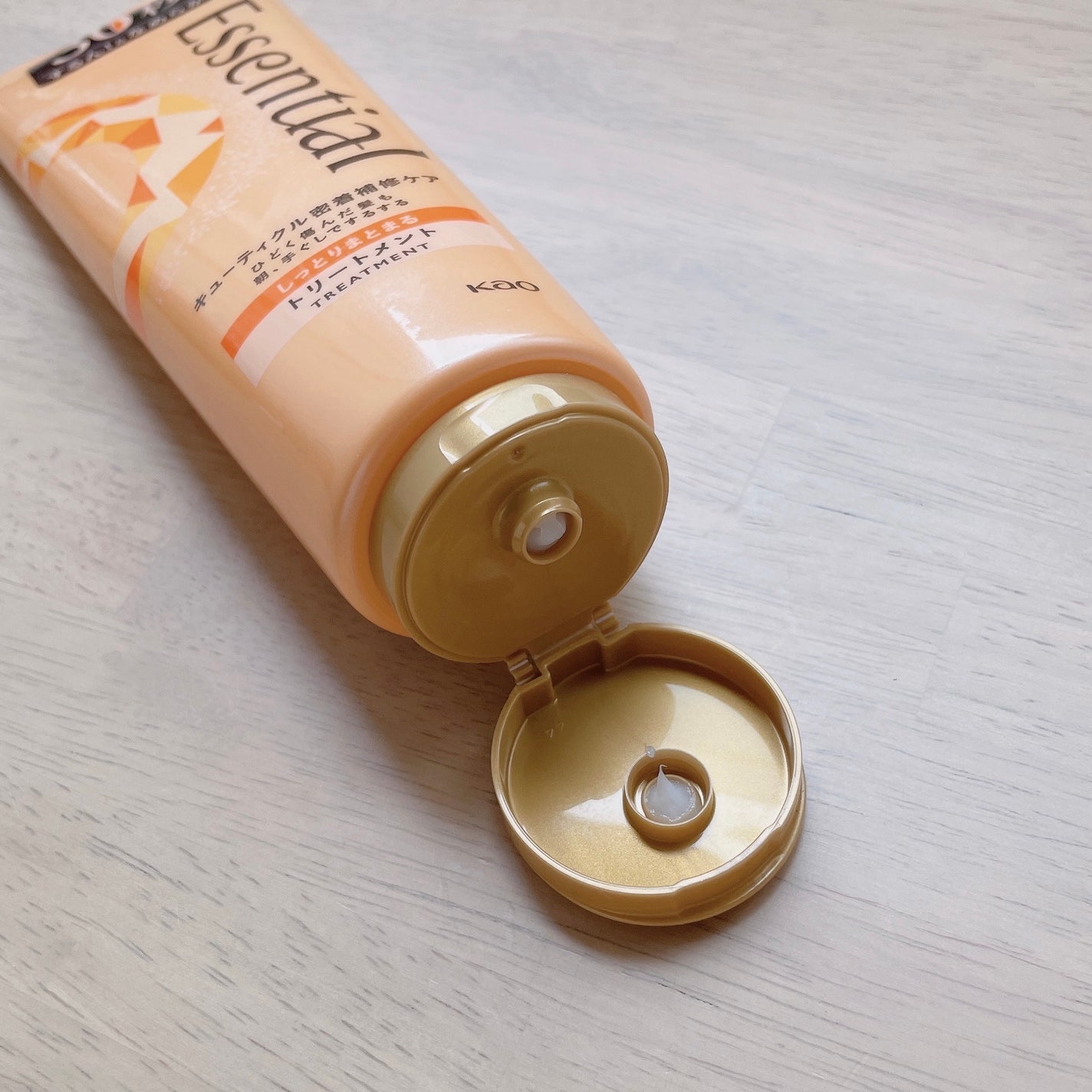 しっとりまとまる トリートメント/エッセンシャル/洗い流すヘアトリートメントを使ったクチコミ(3枚目)