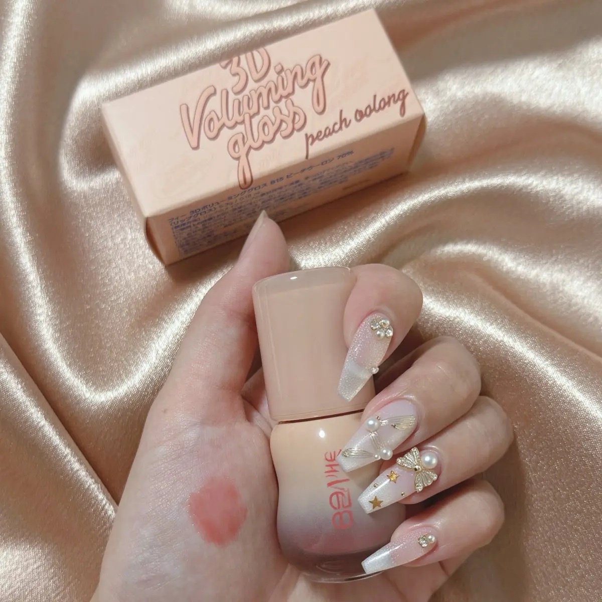 フィー 3Dボリューミンググロス/fwee/リップグロスを使ったクチコミ（2枚目）