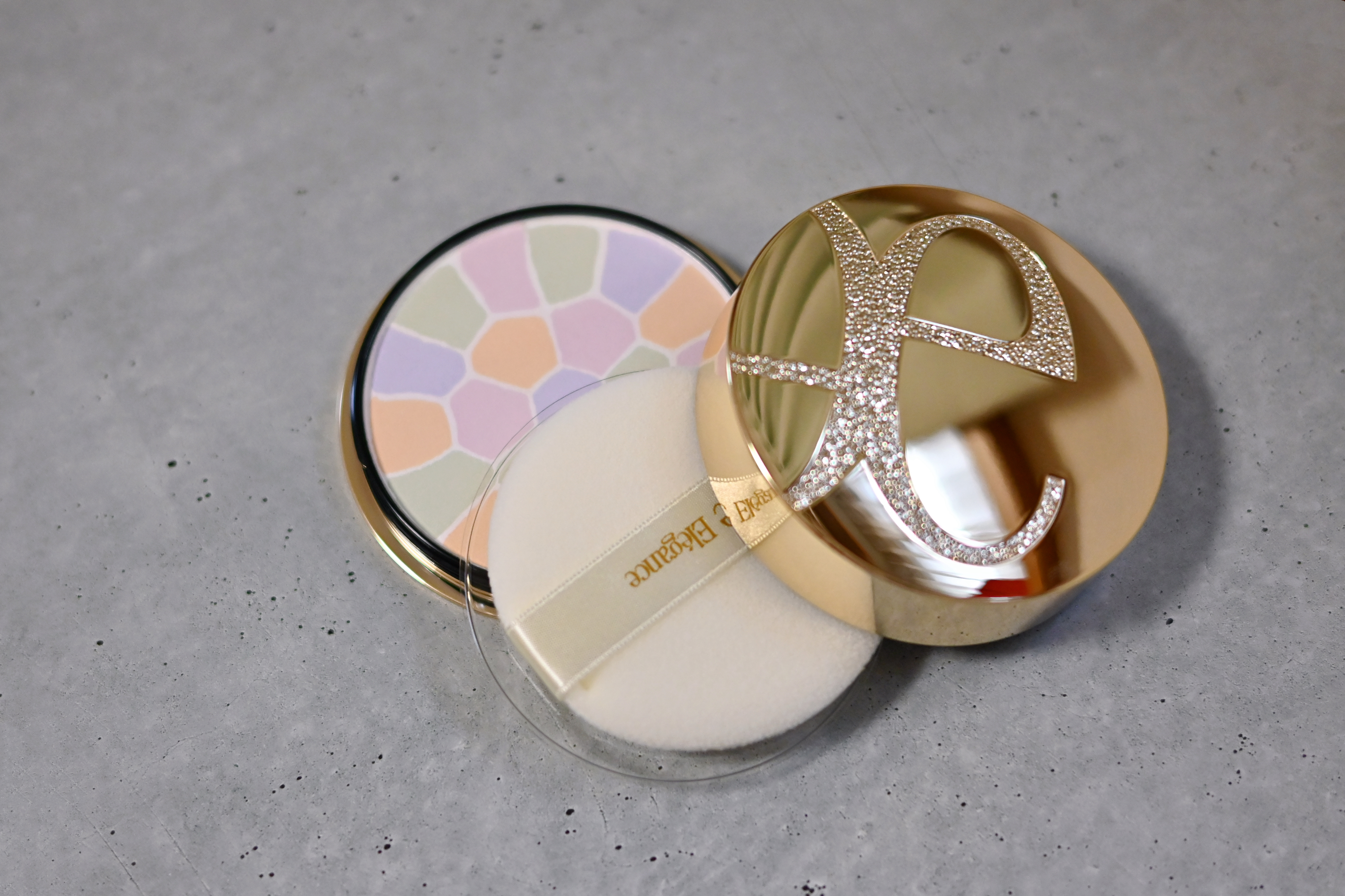 本日限定価格新品未使用　Elegance プレストパウダー 08 本日限定価格新品未使用 Elegance プレストパウダー 08 本日限定価格