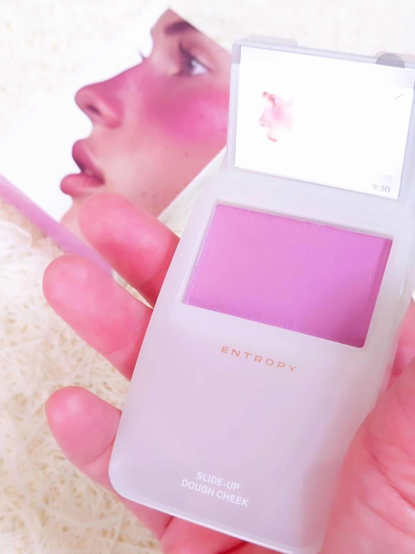 スライドアップドウチーク/ENTROPY/ジェル・クリームチークを使ったクチコミ(4枚目)