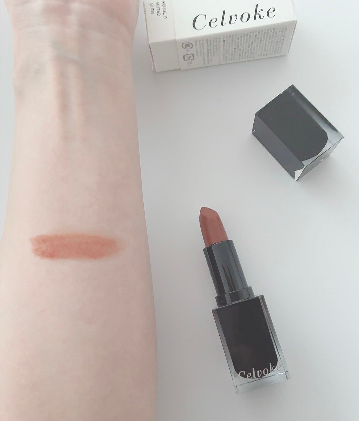 セルヴォーク ルージュ オー ミューテッドグロウ/Celvoke/口紅を使ったクチコミ(5枚目)