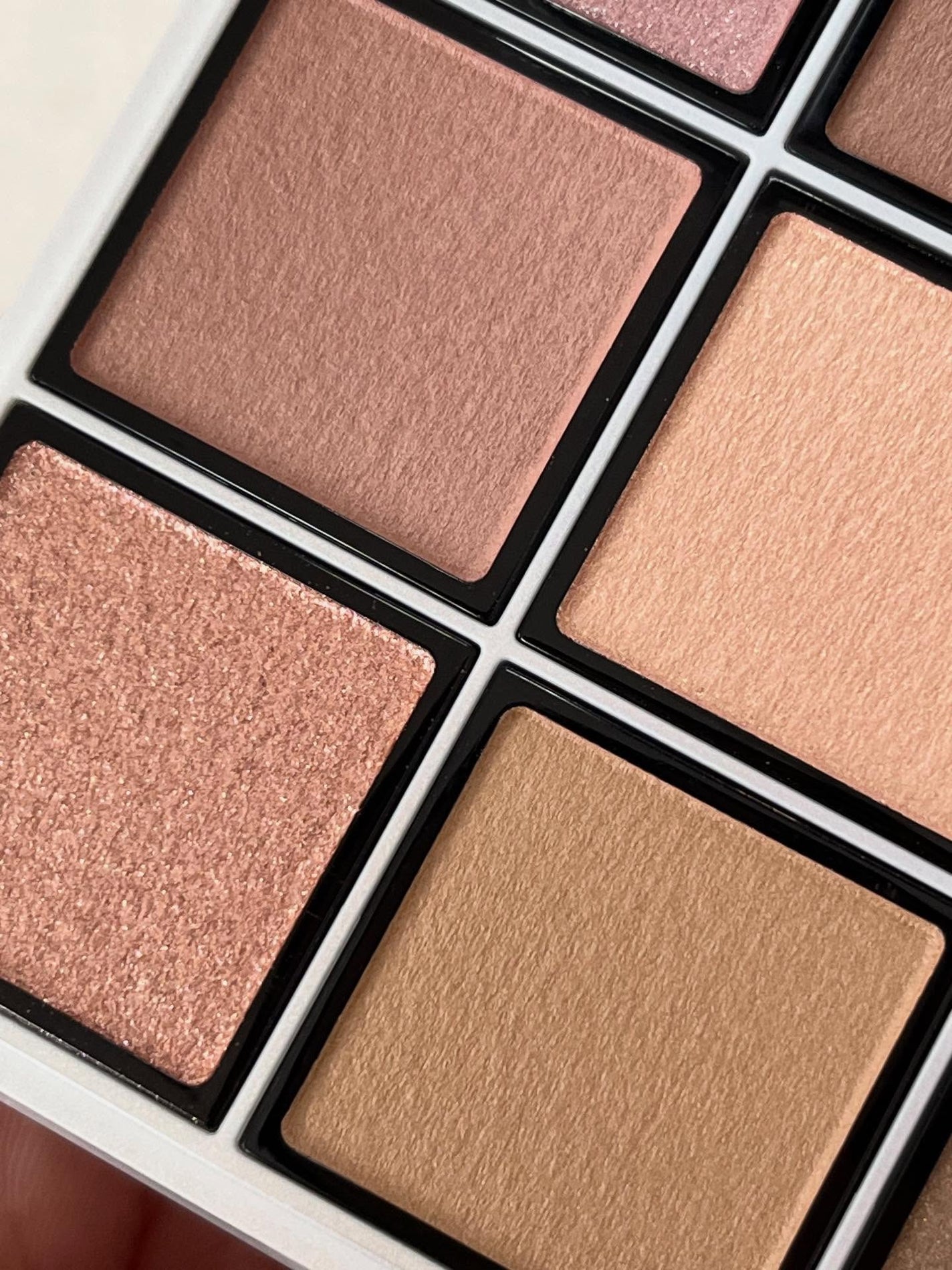 セルヴォーク エクスプレッシヴ アイズ/Celvoke/アイシャドウパレットを使ったクチコミ(8枚目)