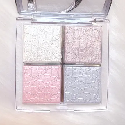 バックステージ グロウ マキシマイザー パレット/Dior/ハイライトを使ったクチコミ(2枚目)