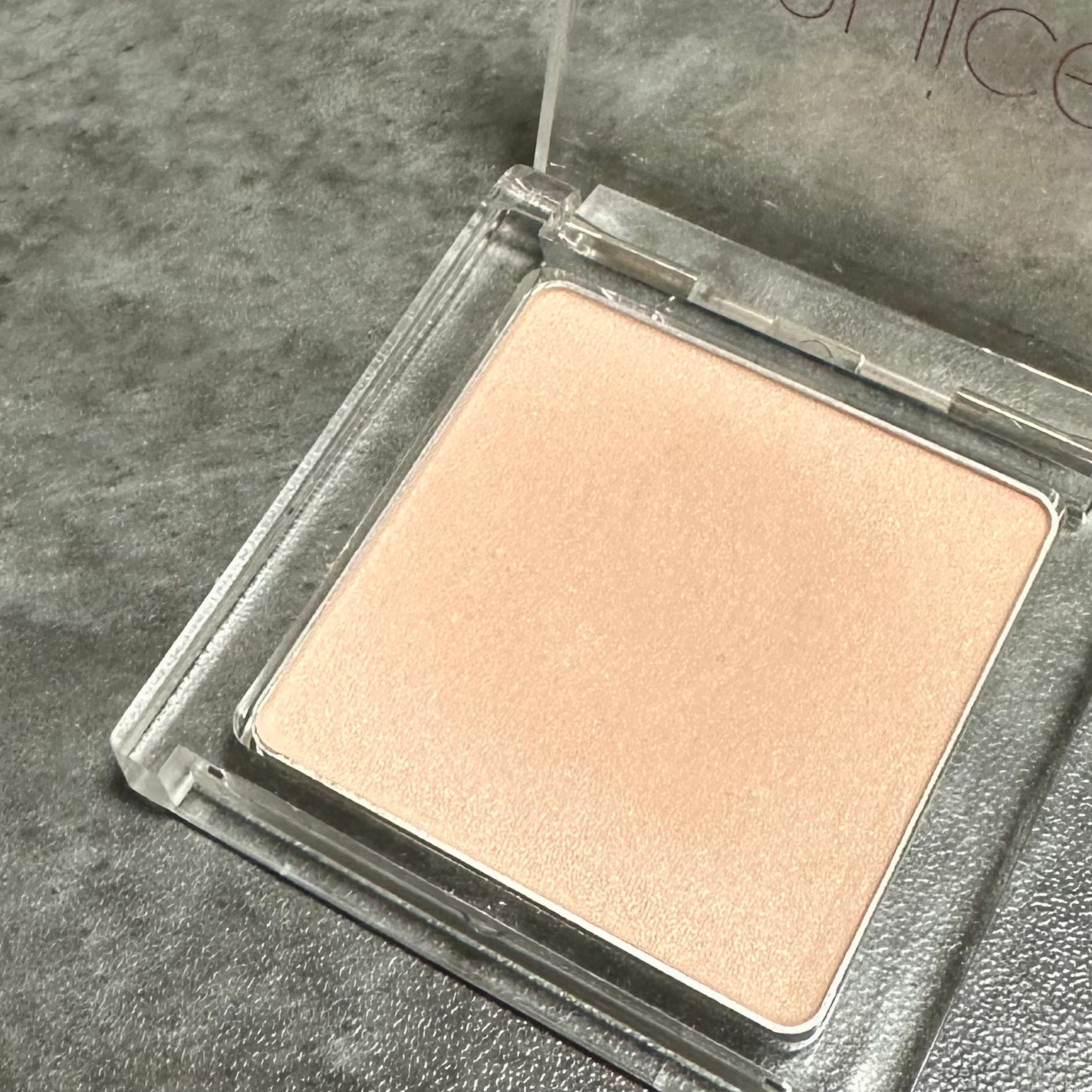 スポットメンテパウダー/muice/プレストパウダーを使ったクチコミ(2枚目)