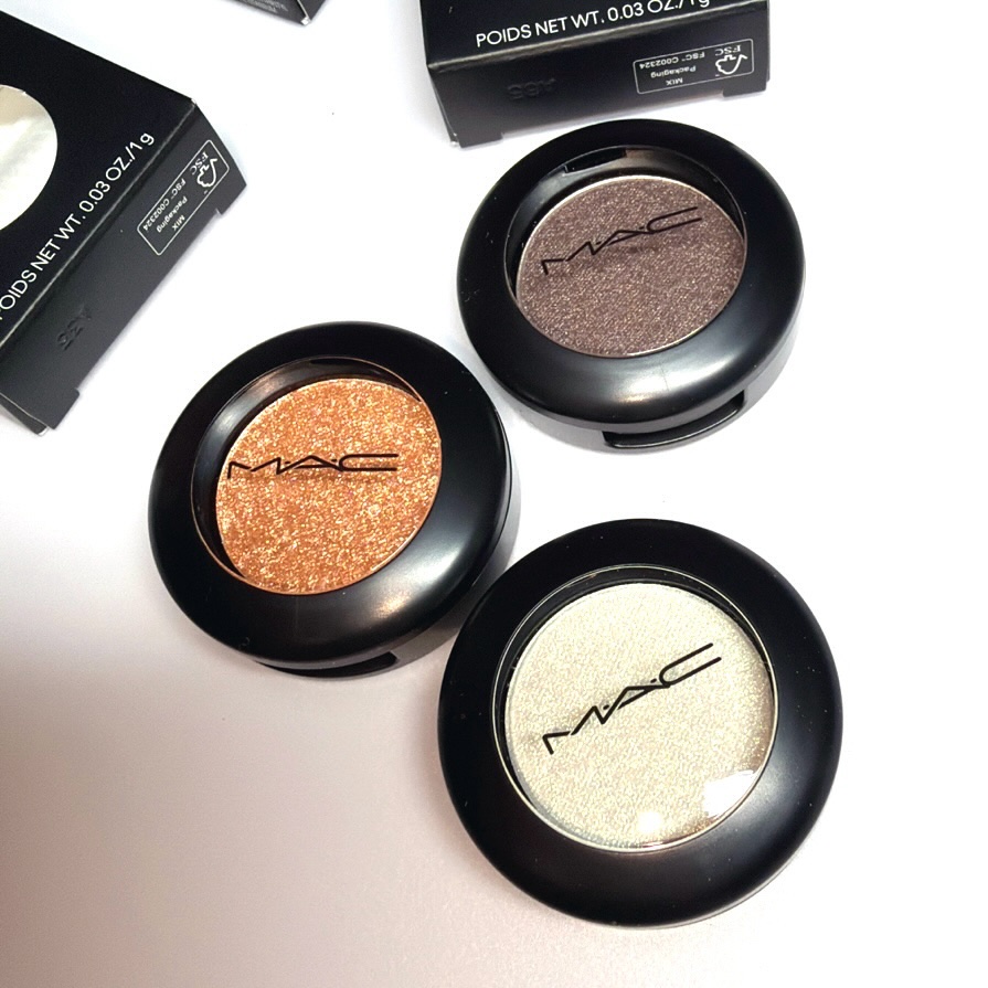 アイシャドウ メタリック バスト/M・A・C/単色アイシャドウを使ったクチコミ（1枚目）
