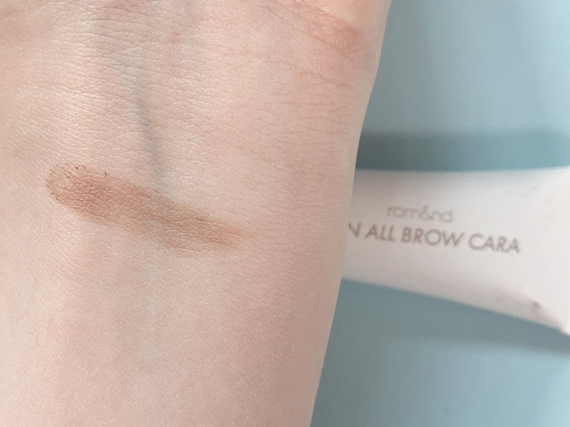 ハンオールブロウカラ/rom&nd/眉マスカラを使ったクチコミ（3枚目）