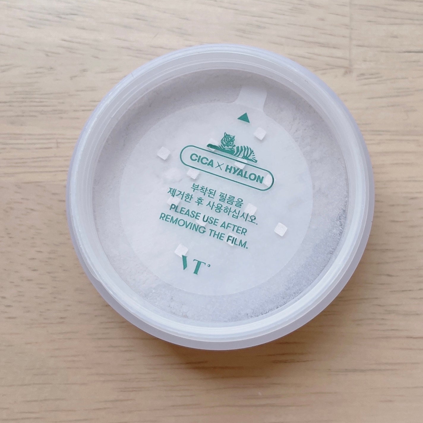 VT CICA ノーセバムモイスチャーパウダー/VT/ルースパウダーを使ったクチコミ(4枚目)