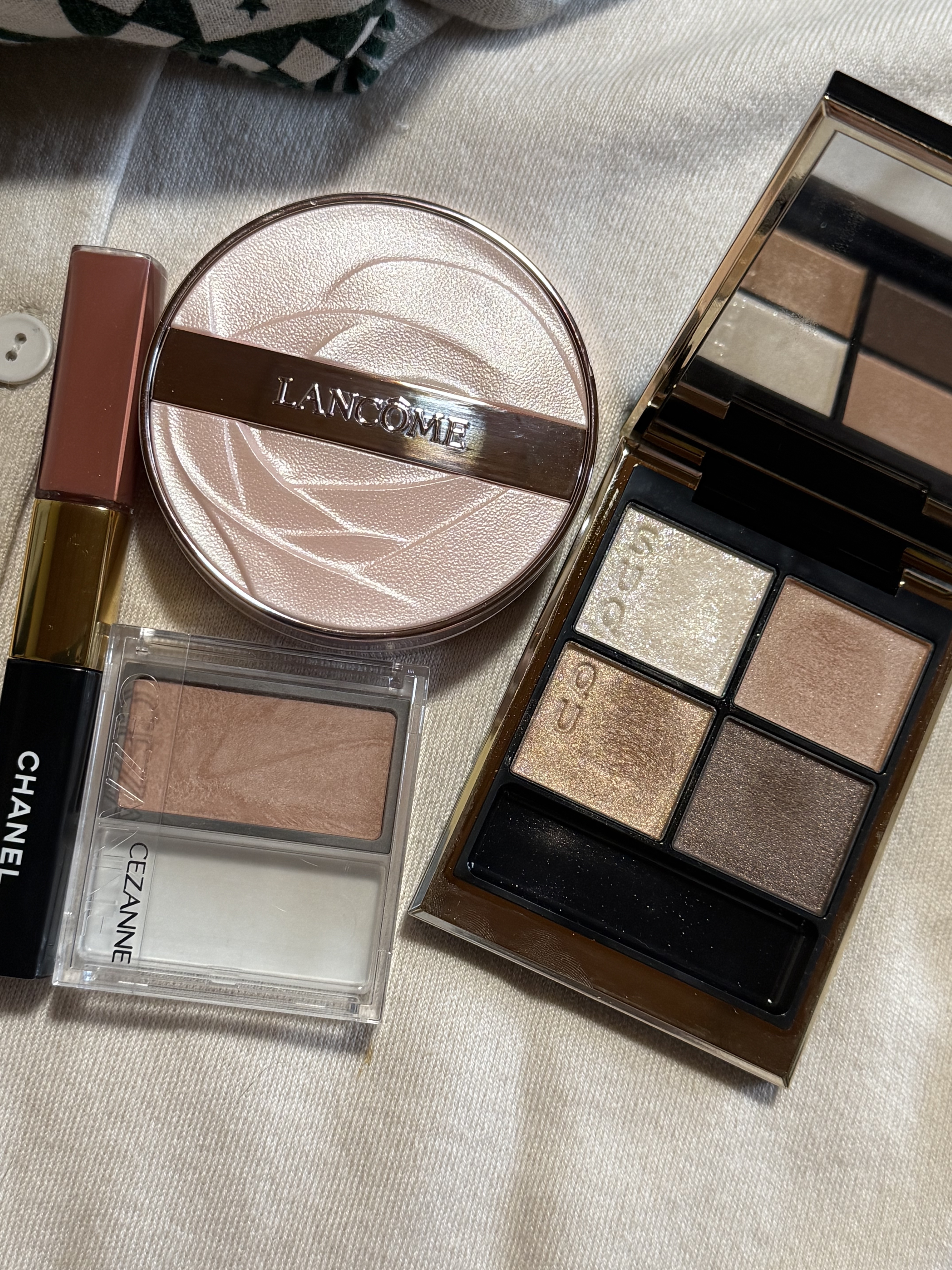 イドル スキン セラム ファインカバー クッション​  ​ W20/LANCOME/クッションファンデーションを使ったクチコミ（1枚目）