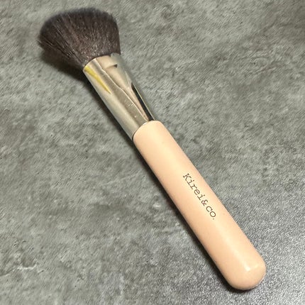 ハイライト・シェーディング用メイクブラシ/Kirei&co./メイクブラシを使ったクチコミ(2枚目)