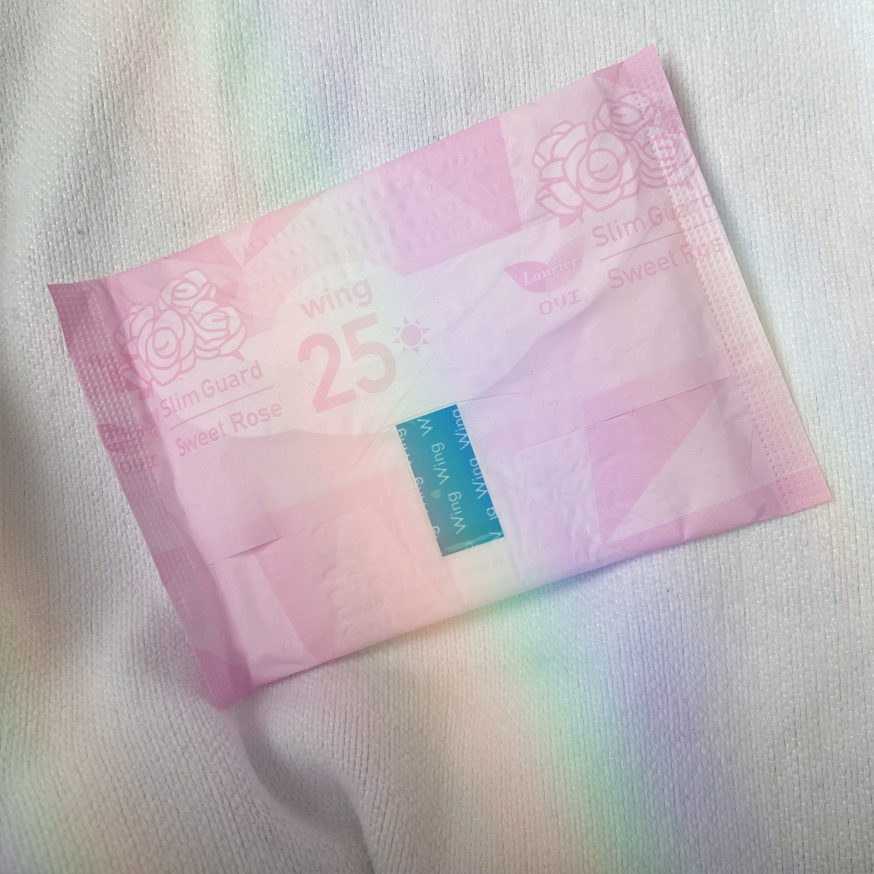 スリムガード （特に多い昼用 １9コ入）/ロリエ/ナプキンを使ったクチコミ（1枚目）