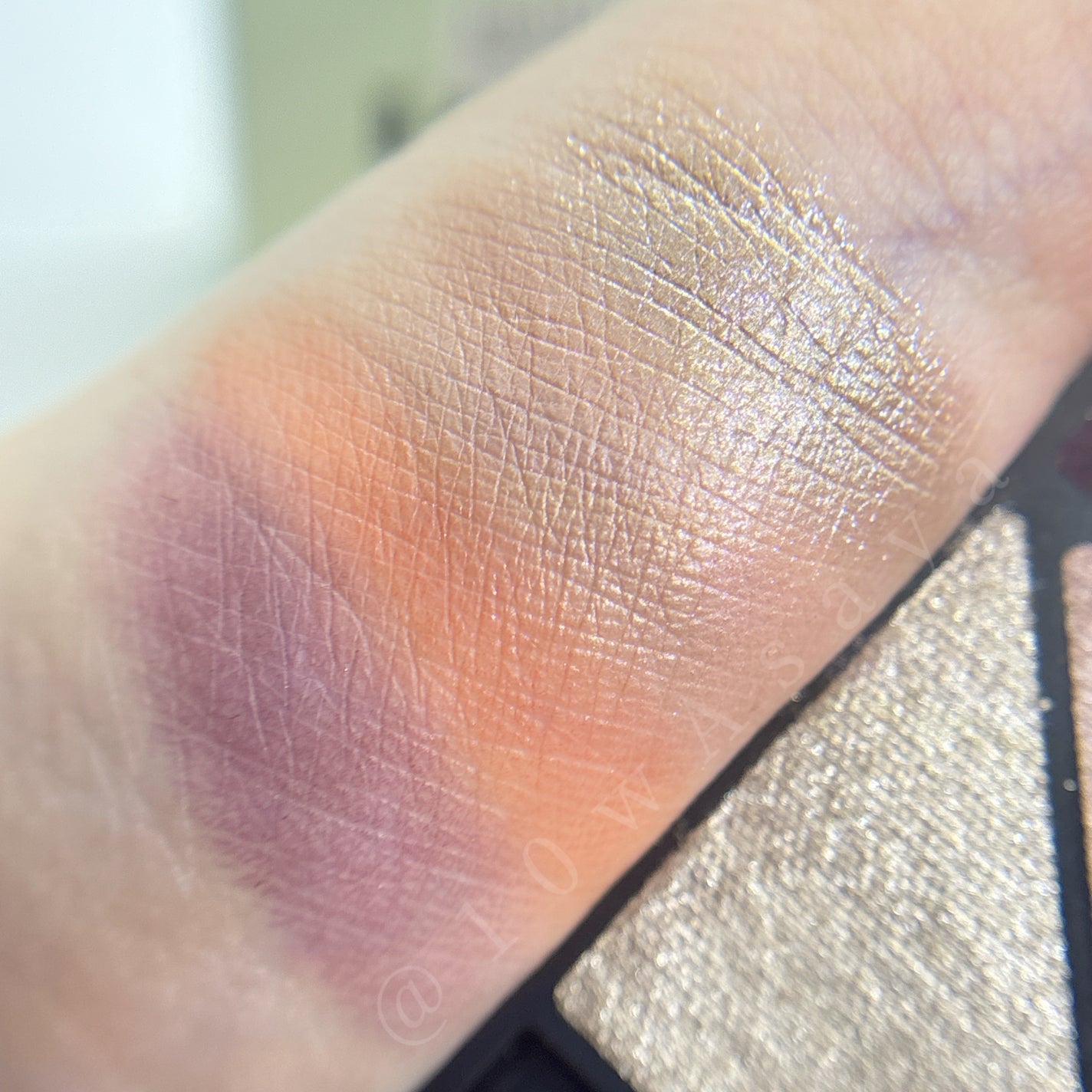 ダイメンションズ マルチエフェクト アイシャドウ/PRADA BEAUTY/アイシャドウパレットを使ったクチコミ(3枚目)