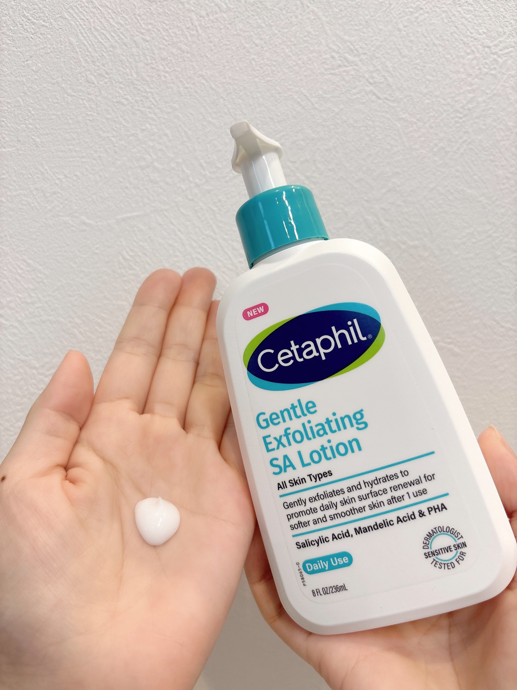 ⚪️セタフィル 
ジェントルSAローション

3つの酸（AHA・BHA・PHA）で角質をやさしくケアしながら、
グリセリンなどの保湿成分がしっとりうるおいをチャージ🫧

乾燥している季節でも気にせずデイリー使いできる🌟

乳液のようなな