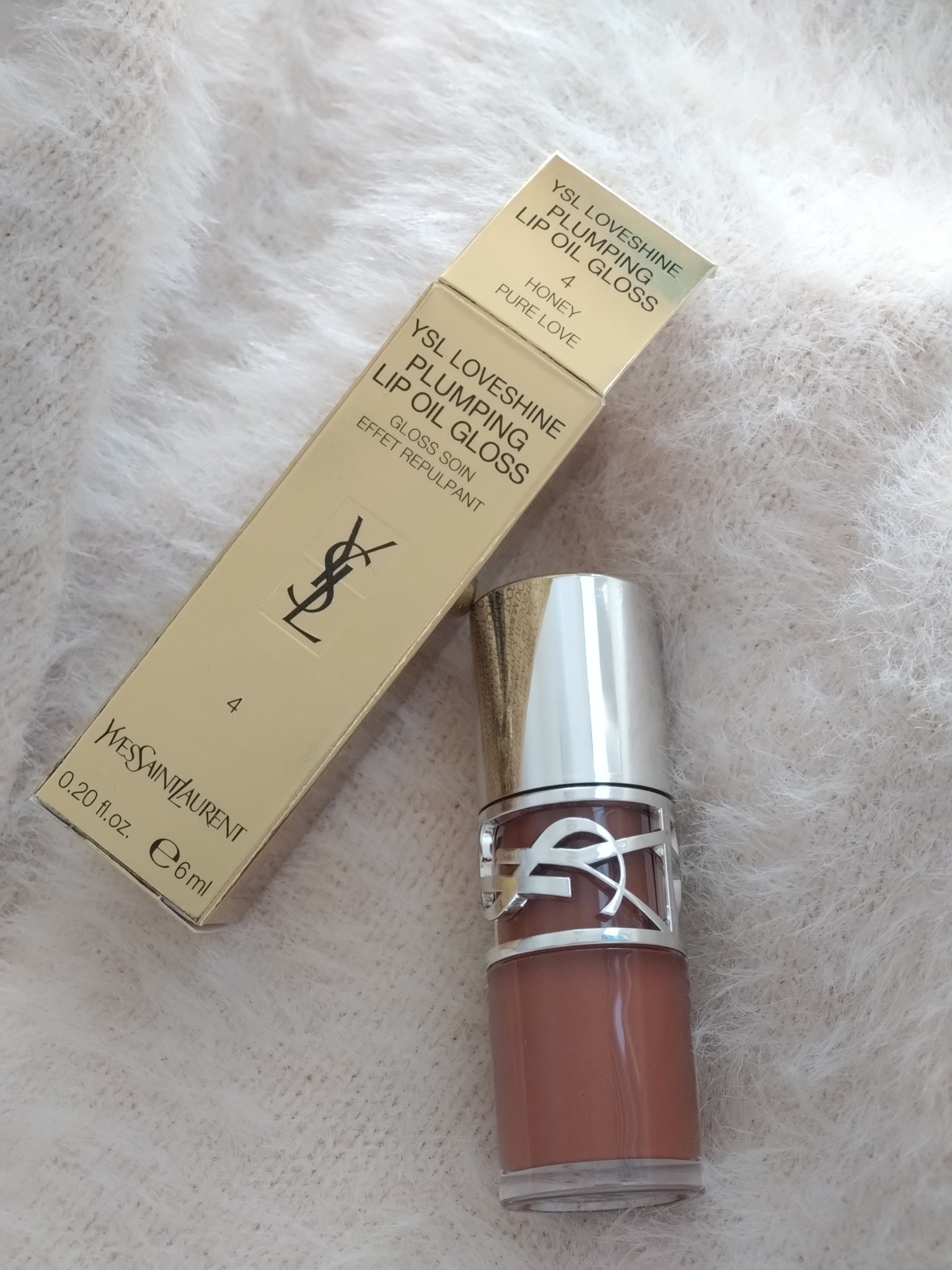YVES SAINT LAURENT BEAUTE
YSL ラブシャイン グロスプランパー
#4ハニー ピュア ラブ

めっちゃめちゃかわいい😍🫶
 #LIPSベスコス使ってみた 
