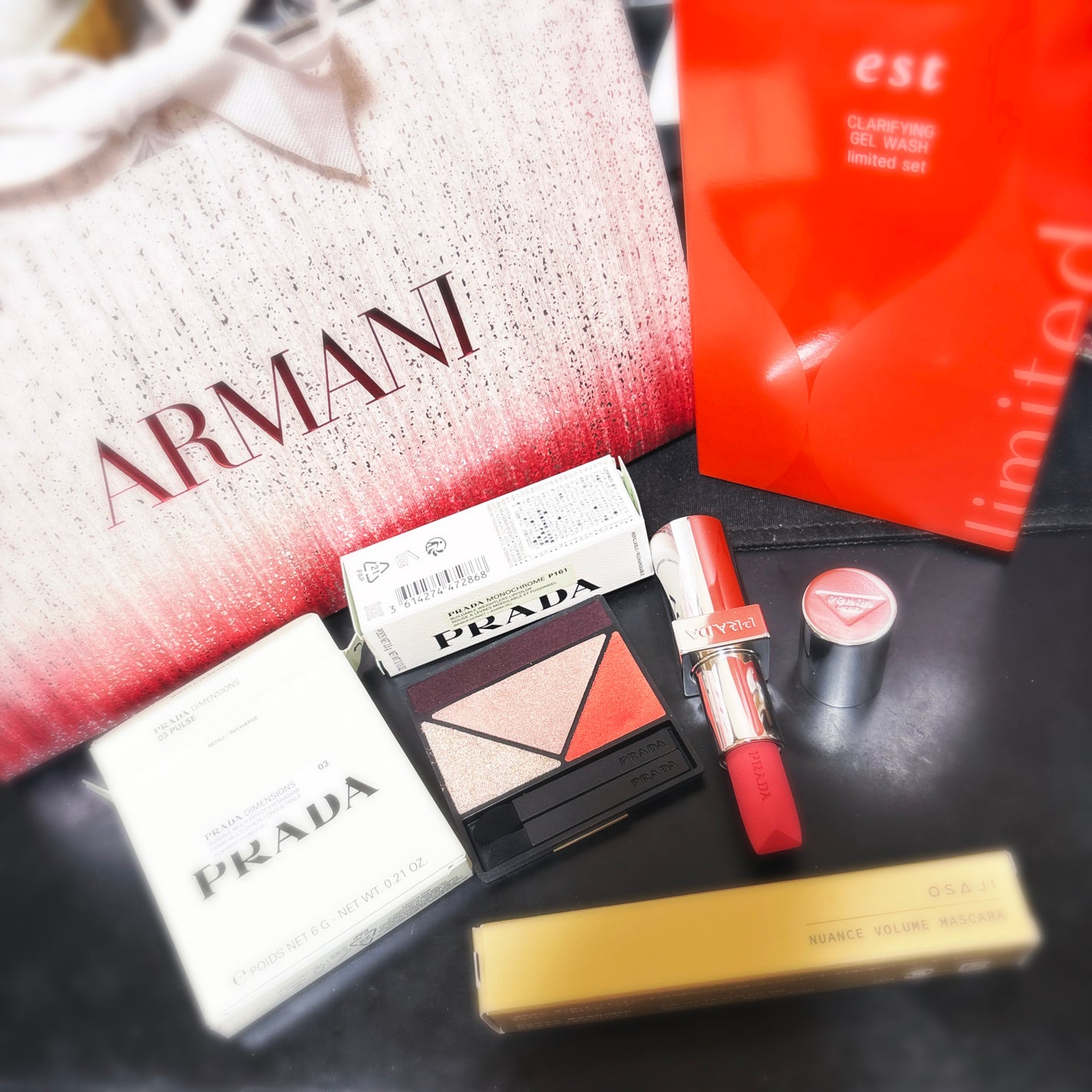 ダイメンションズ マルチエフェクト アイシャドウ/PRADA BEAUTY/アイシャドウパレットを使ったクチコミ(5枚目)